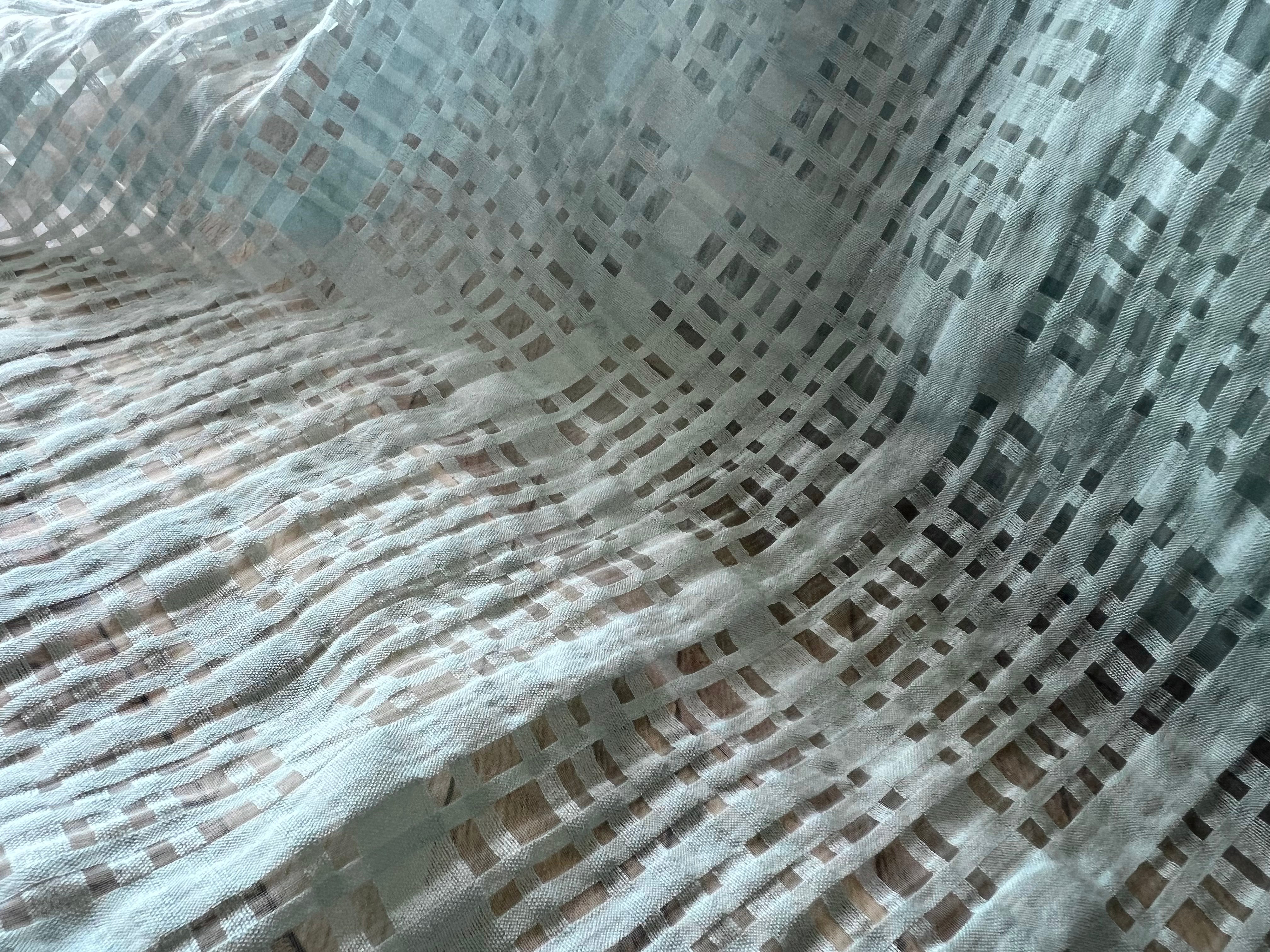 VOILE À PETIT CARREAUX TRANSPARENT - My Little Coupon