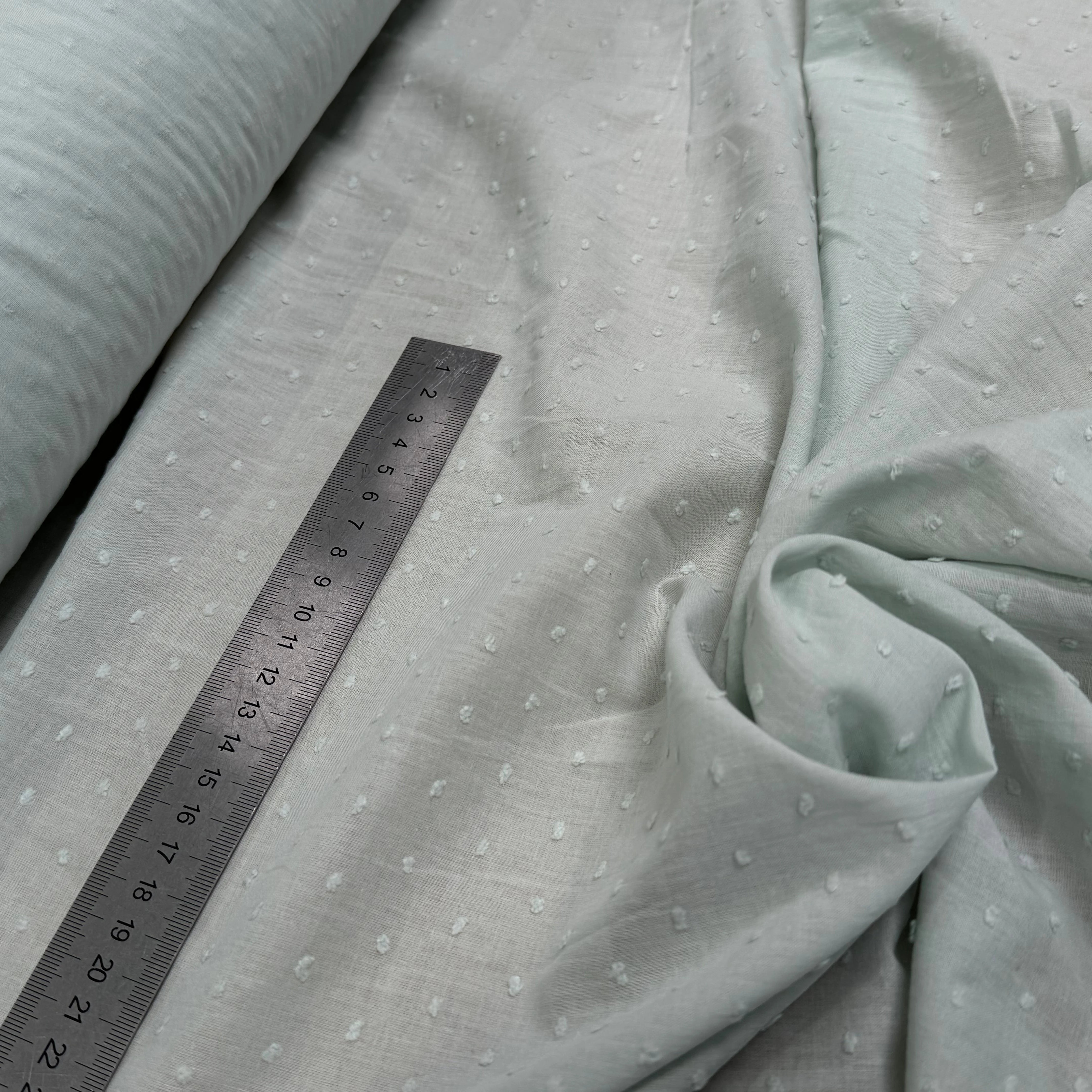 VOILE COTON PLUMETIS LIGHT GREEN - My Little Coupon
