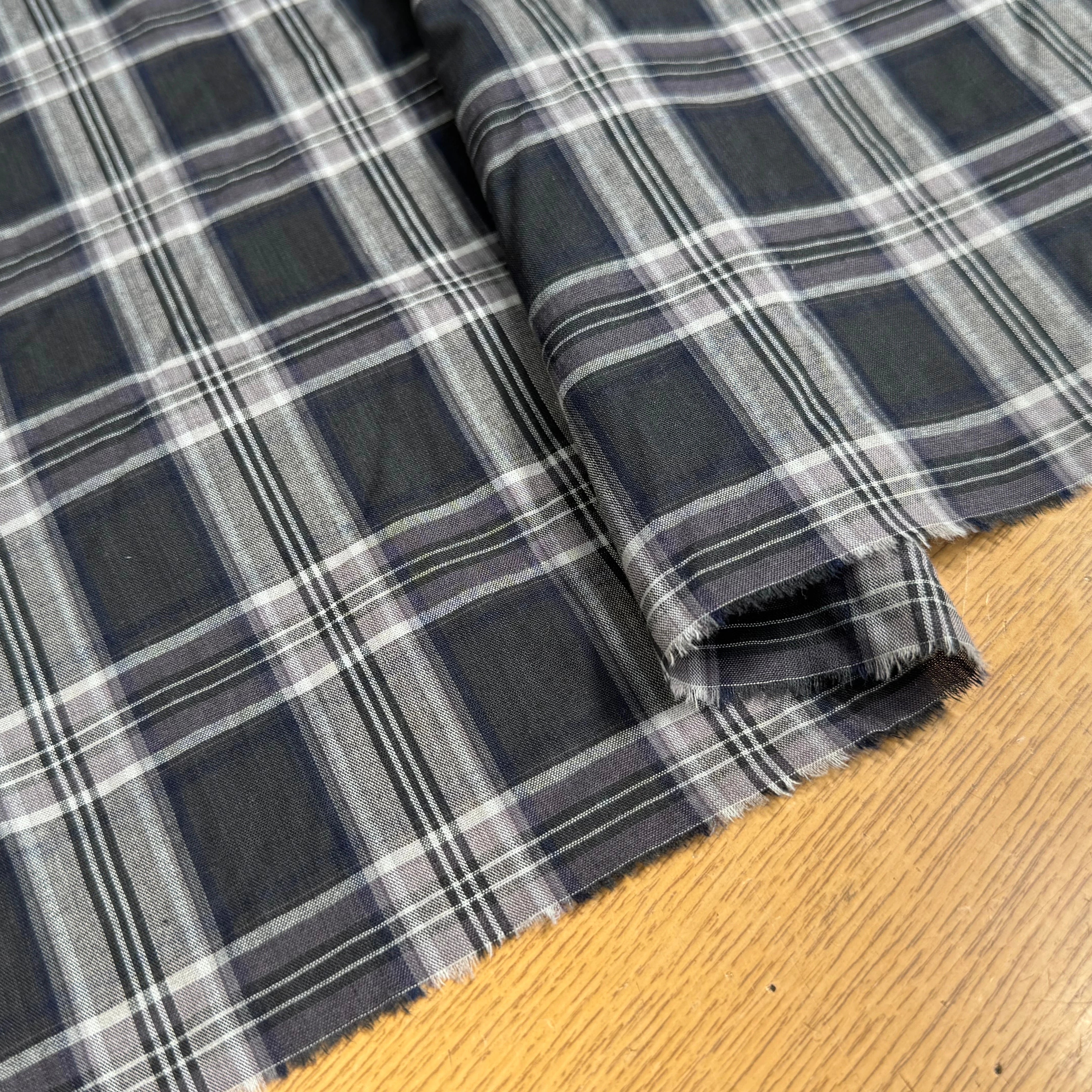 VOILE DE COTON BELLE DENSITÉ À CARREAUX ANTHRACITE GRIS - My Little Coupon