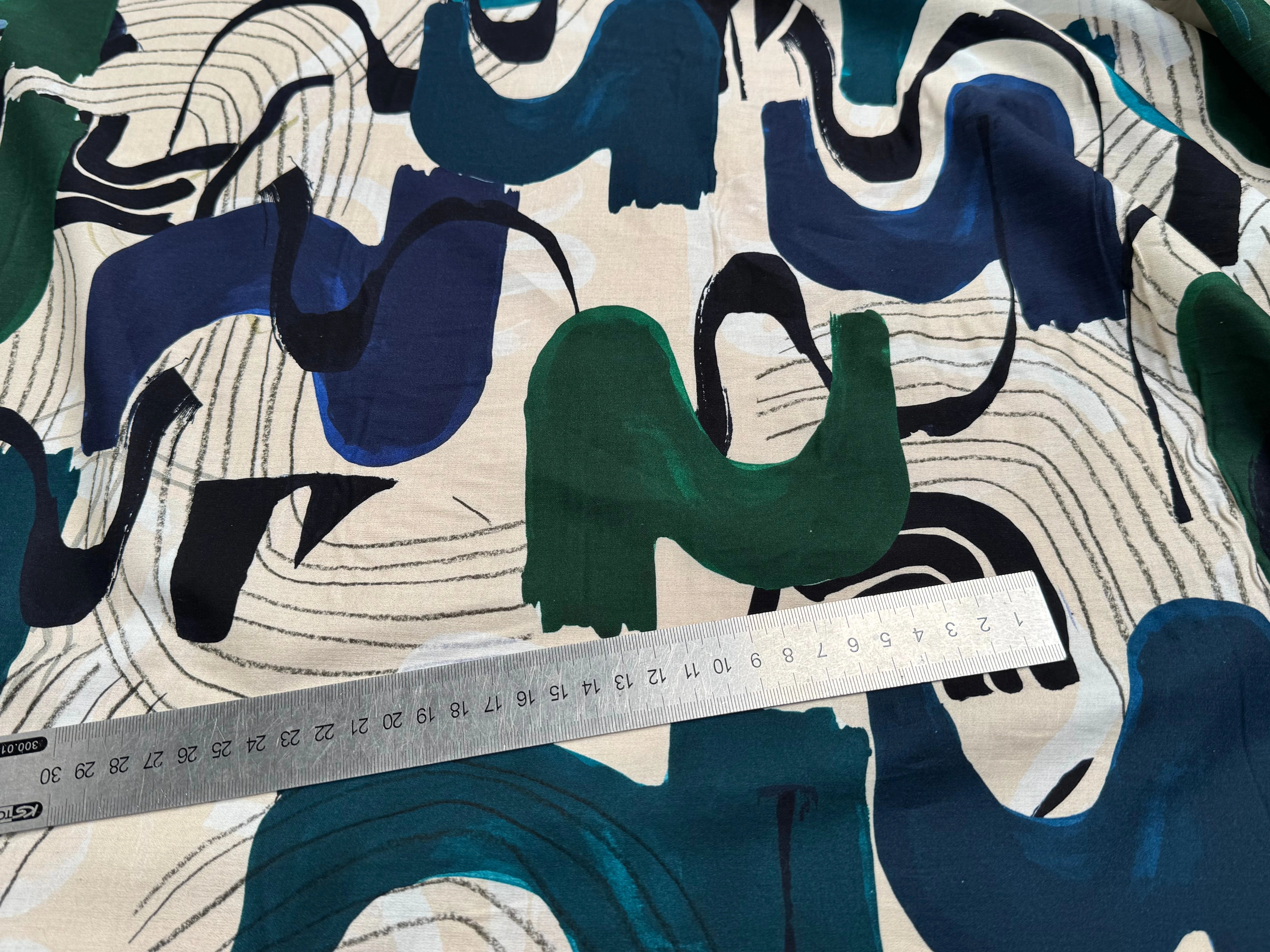 VOILE DE COTON IMPRIMÉ GRAPHIQUE VERT NINFEA MUSIK - My Little Coupon