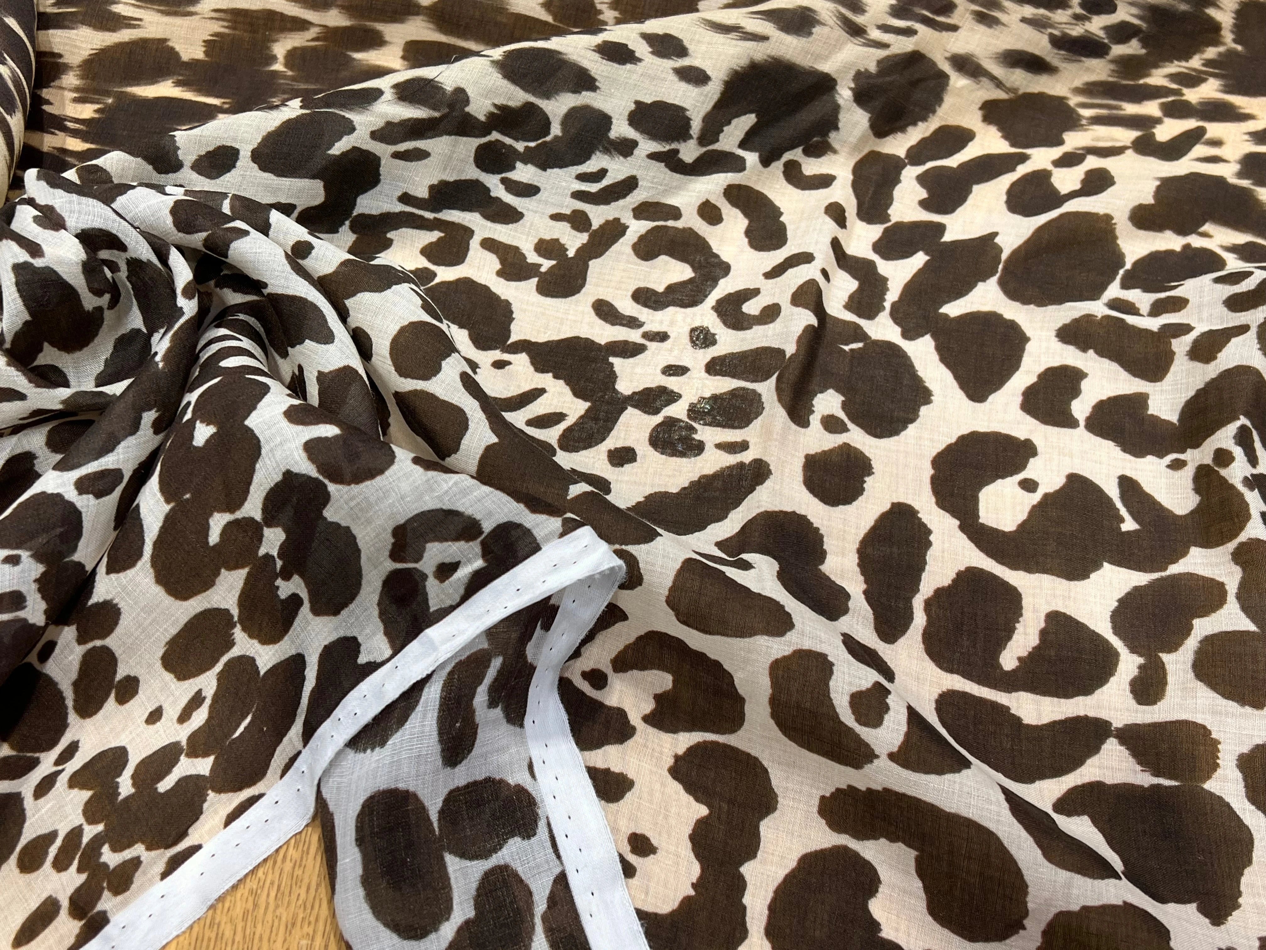VOILE DE COTON MOTIF LÉOPARD BEIGE MARRON 140CM - My Little Coupon
