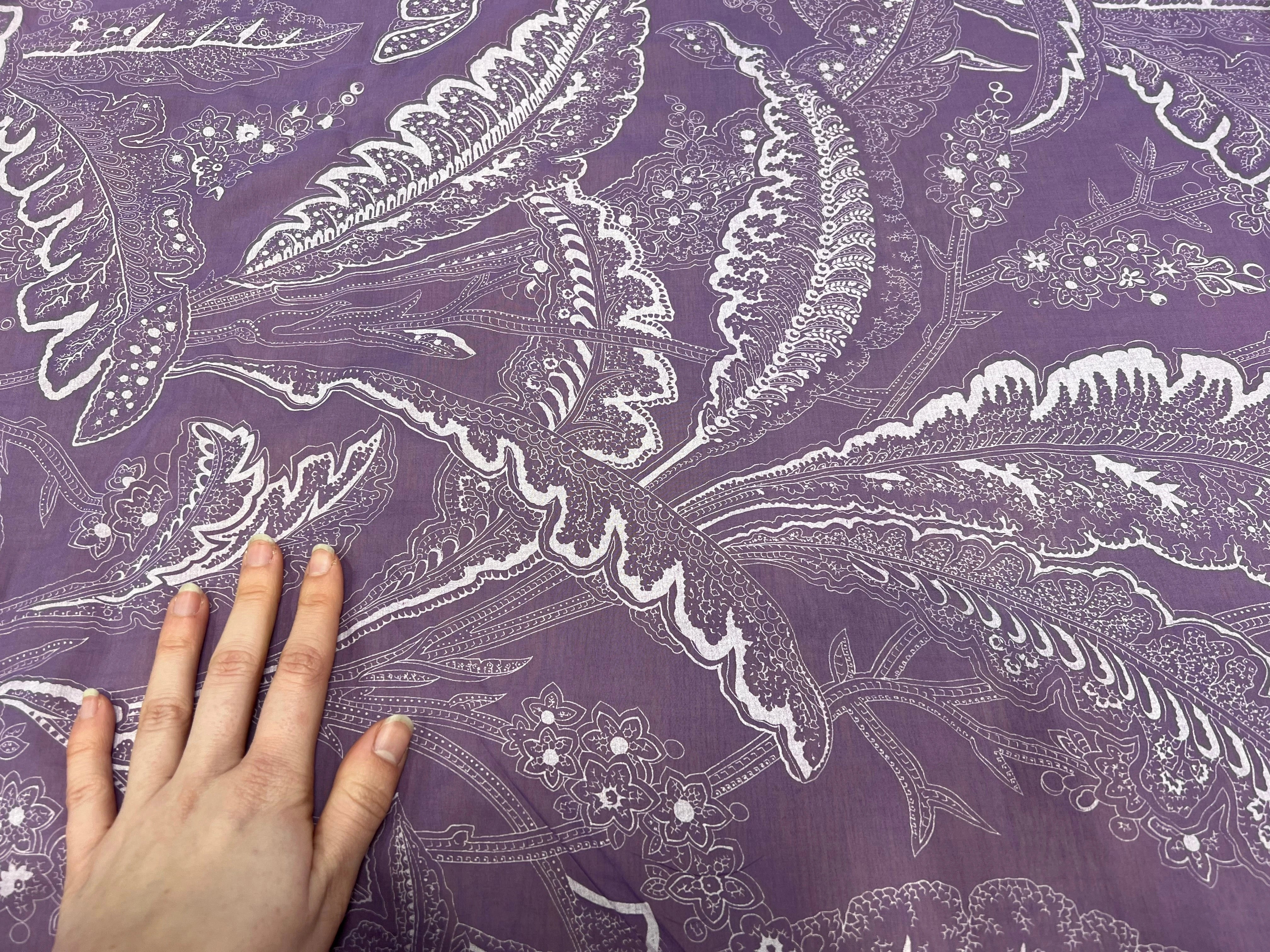 VOILE DE COTON VIOLET MOTIF FEUILLE BLANCHE - My Little Coupon