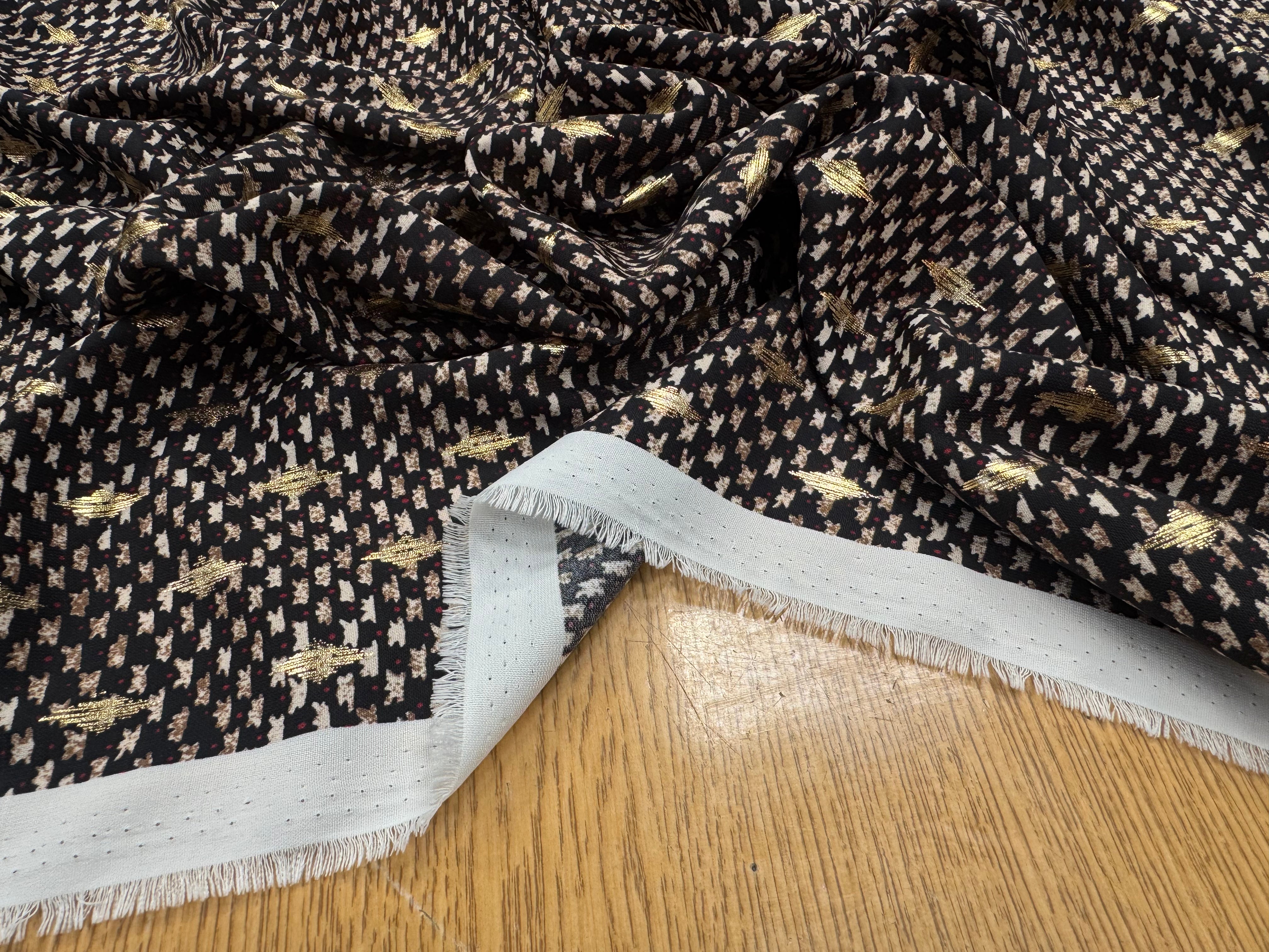 WOOLPEACH FOND NOIR MOTIFS MARRON AVEC DETAILS DORE - My Little Coupon