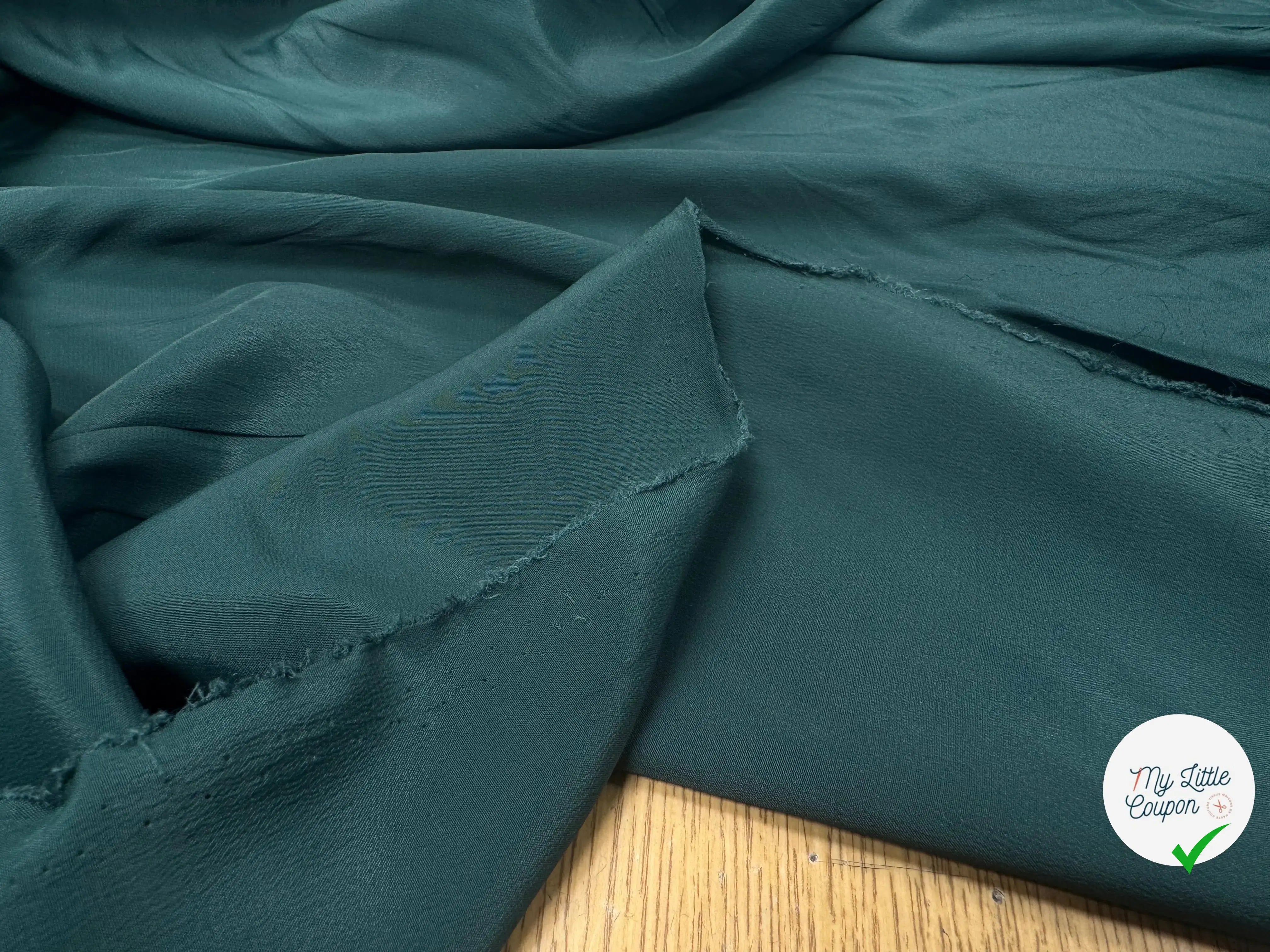 CREPE DE CHINE 100% SOIE VERT SAPIN - My Little Coupon
