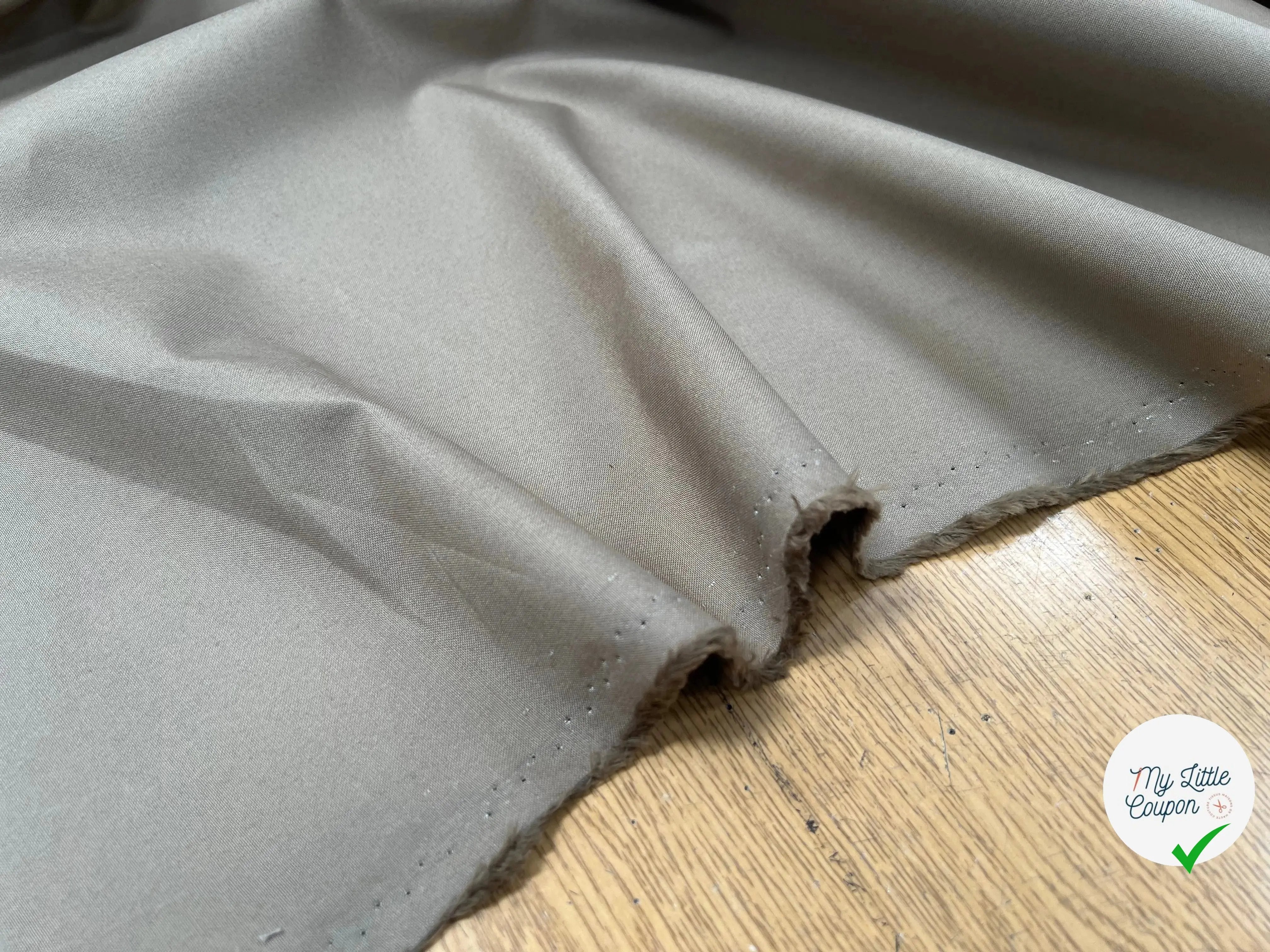 GABARDINE FINE CAMBRIC COTON TAUPE - My Little Coupon