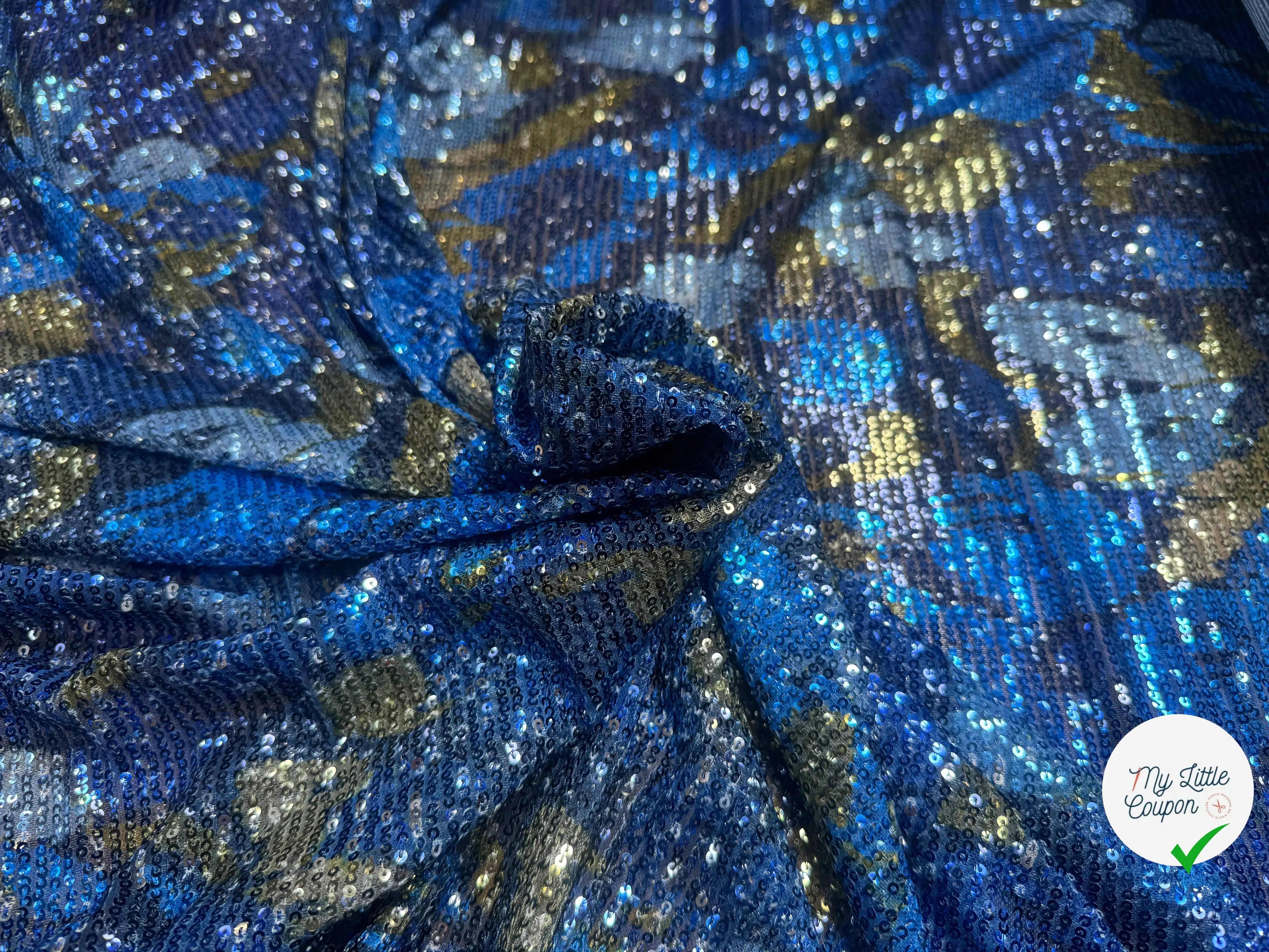 SEQUIN FOND BLEU FEUILLES GOLD & BLEU 5% EA - My Little Coupon