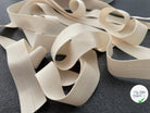 BIAIS PLAT ÉLASTIQUE LINGERIE 18mm BLANC CASSÉ le rouleau de 30m - My Little Coupon