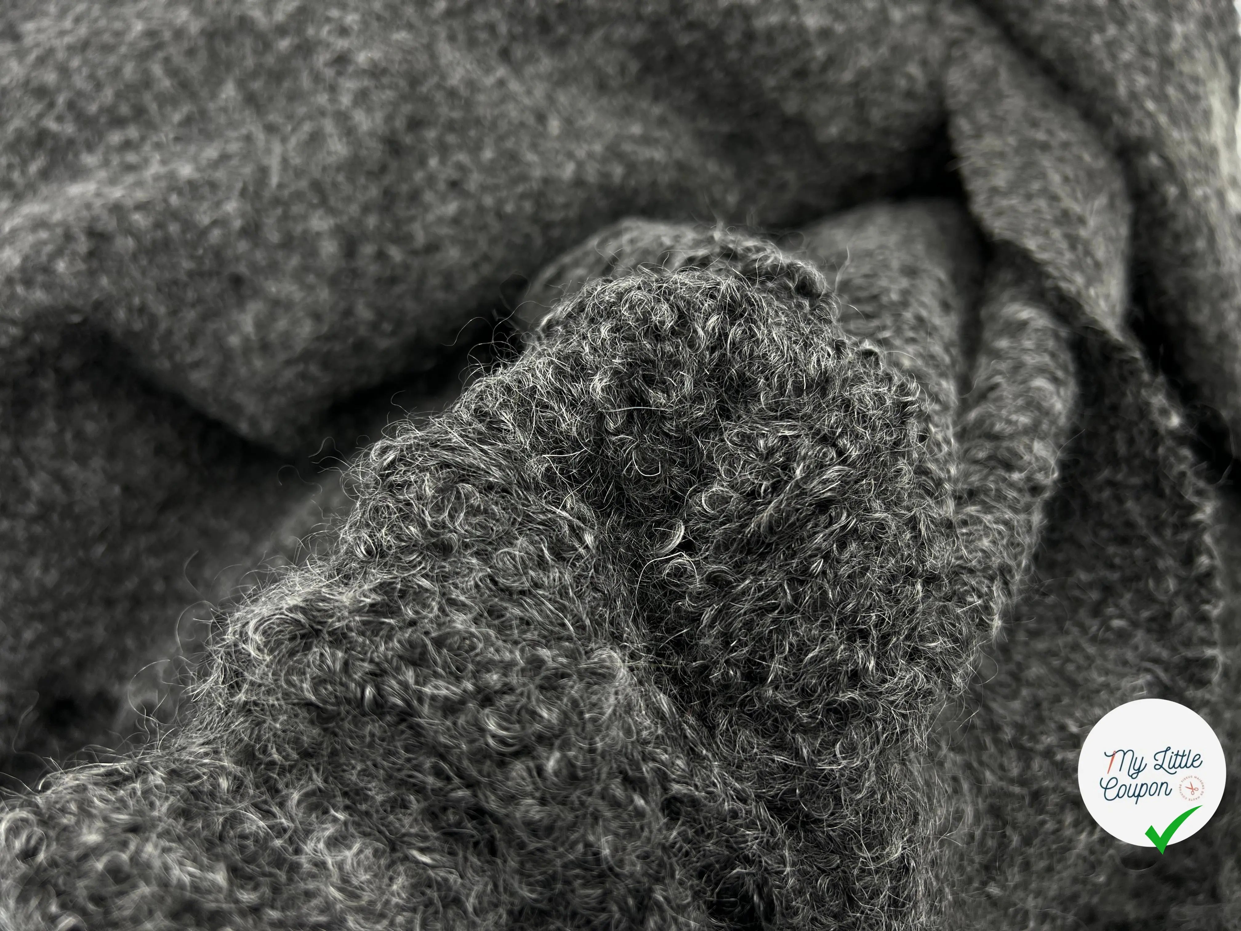 BOUCLETTE FAÇON TRICOT GRIS VERT - My Little Coupon - tissu - coudre