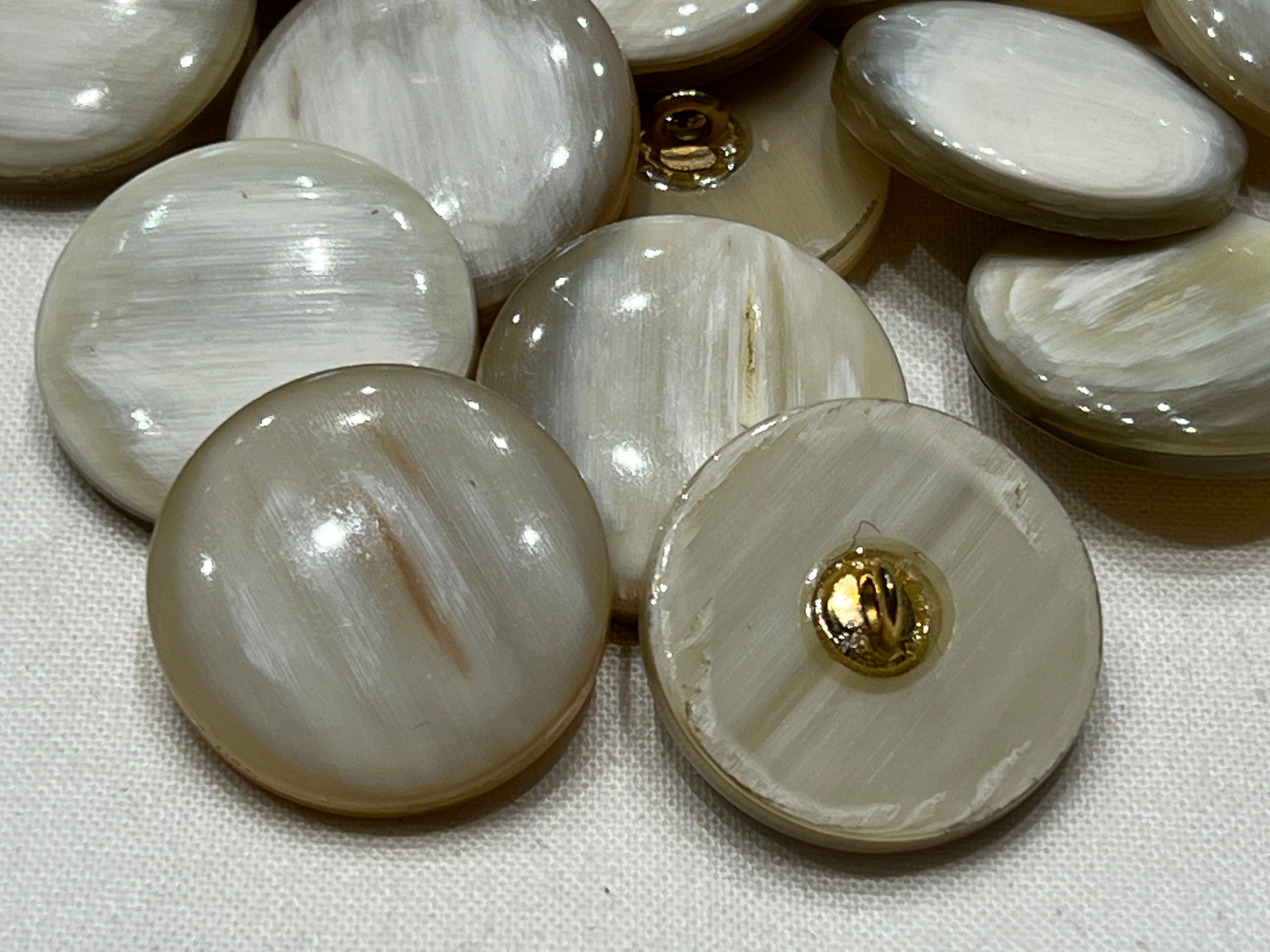 BOUTON BLANC NACRÉ (lot de 6) 25mm - My Little Coupon