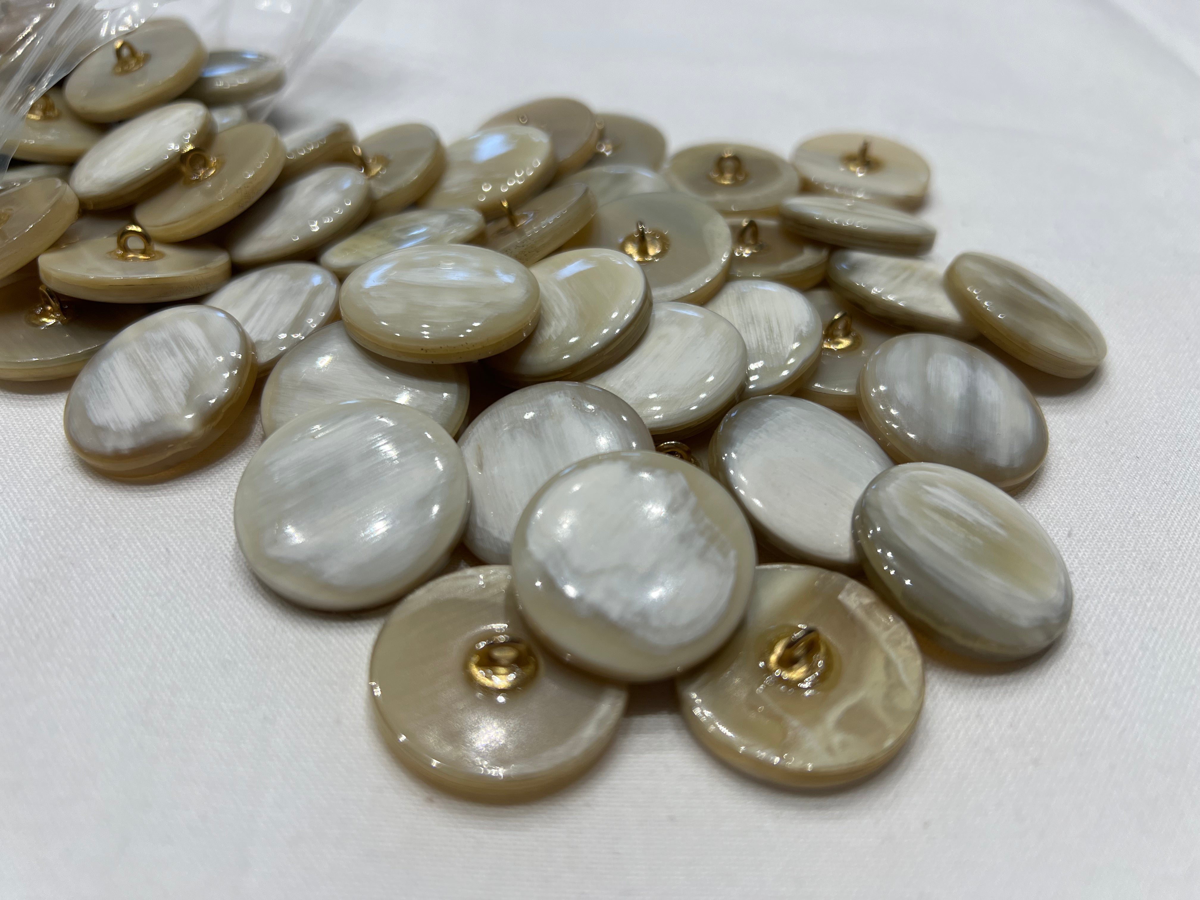 BOUTON BLANC NACRÉ (lot de 6) 25mm - My Little Coupon
