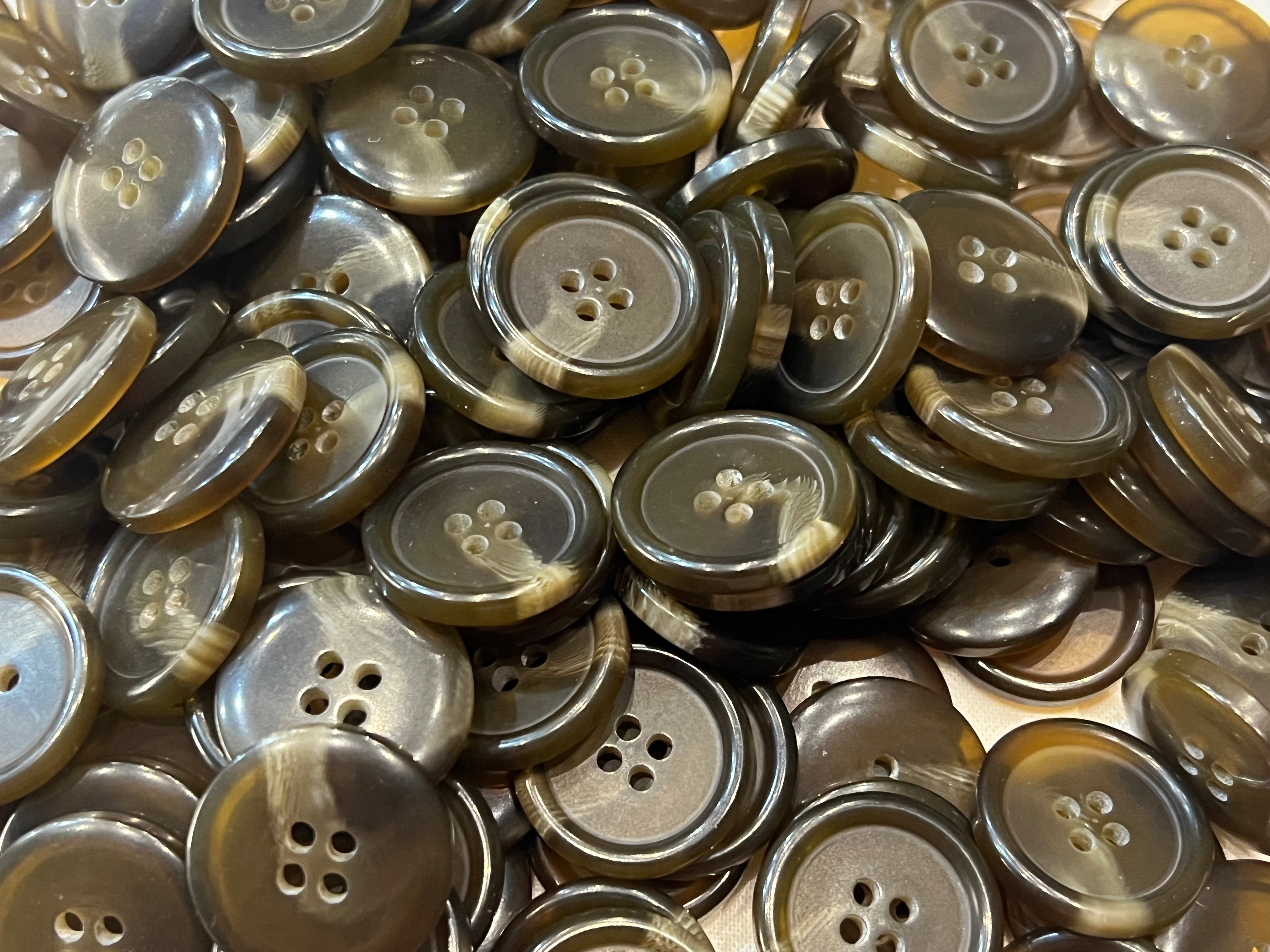 BOUTON MARRON Marbré (lot de 10) 22mm - My Little Coupon
