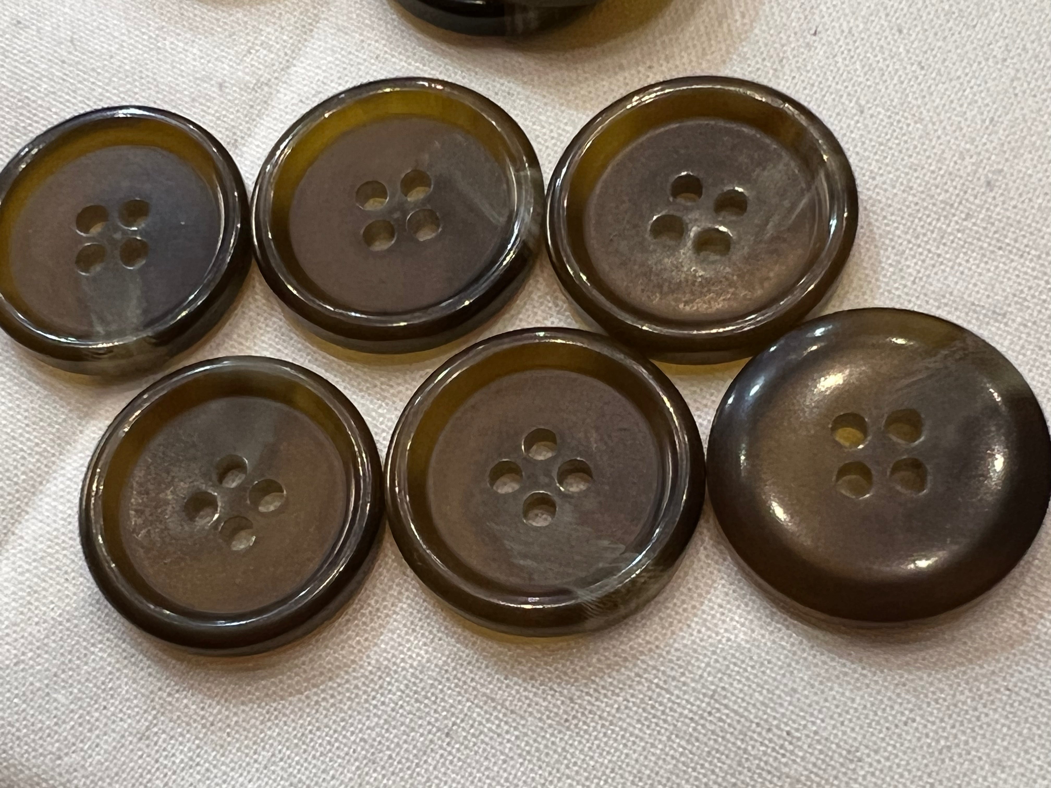 BOUTON MARRON Marbré (lot de 10) 22mm - My Little Coupon