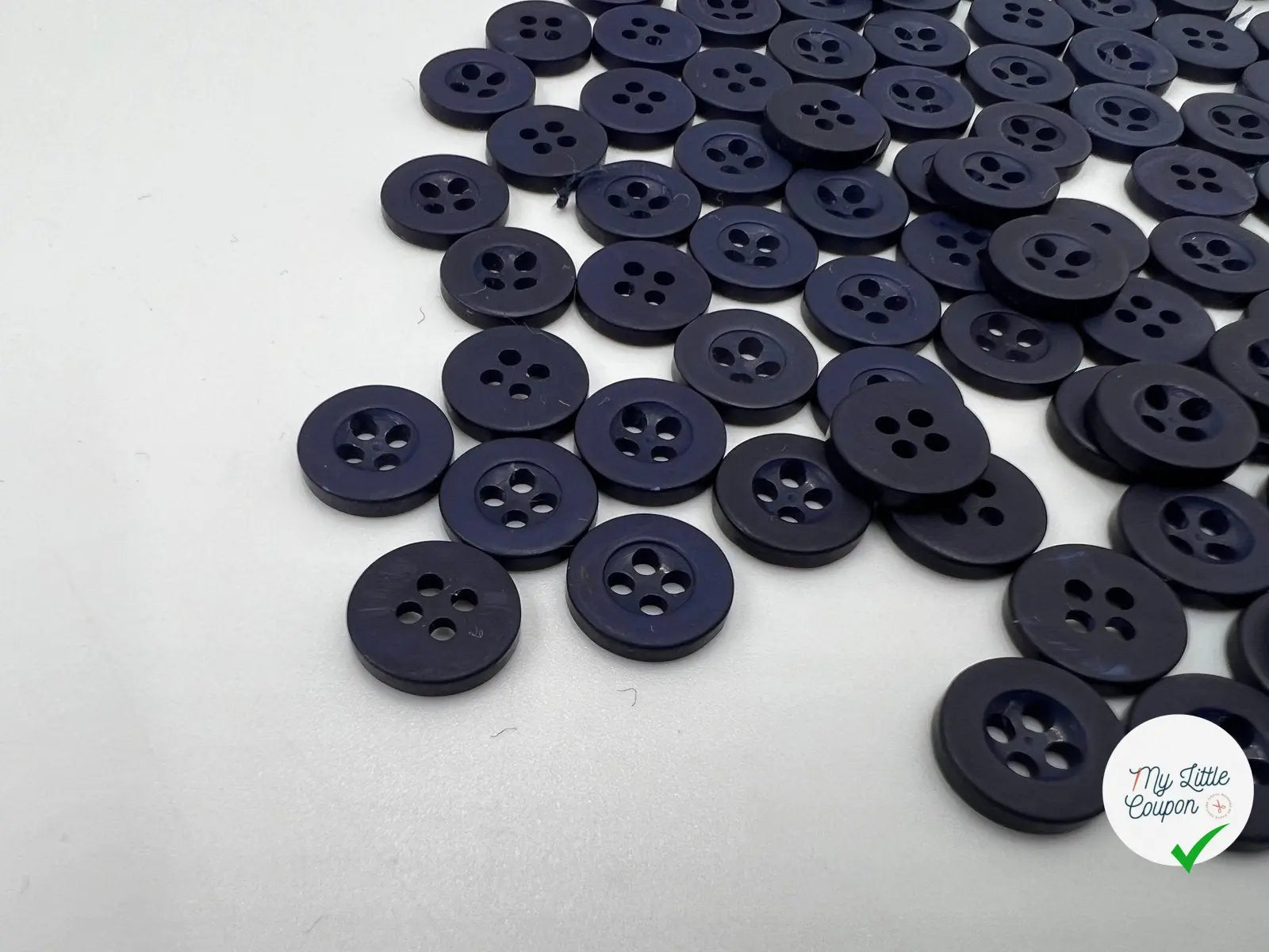 BOUTON POLYESTER 11MM BLEU MARINE - My Little Coupon - tissu - coudre