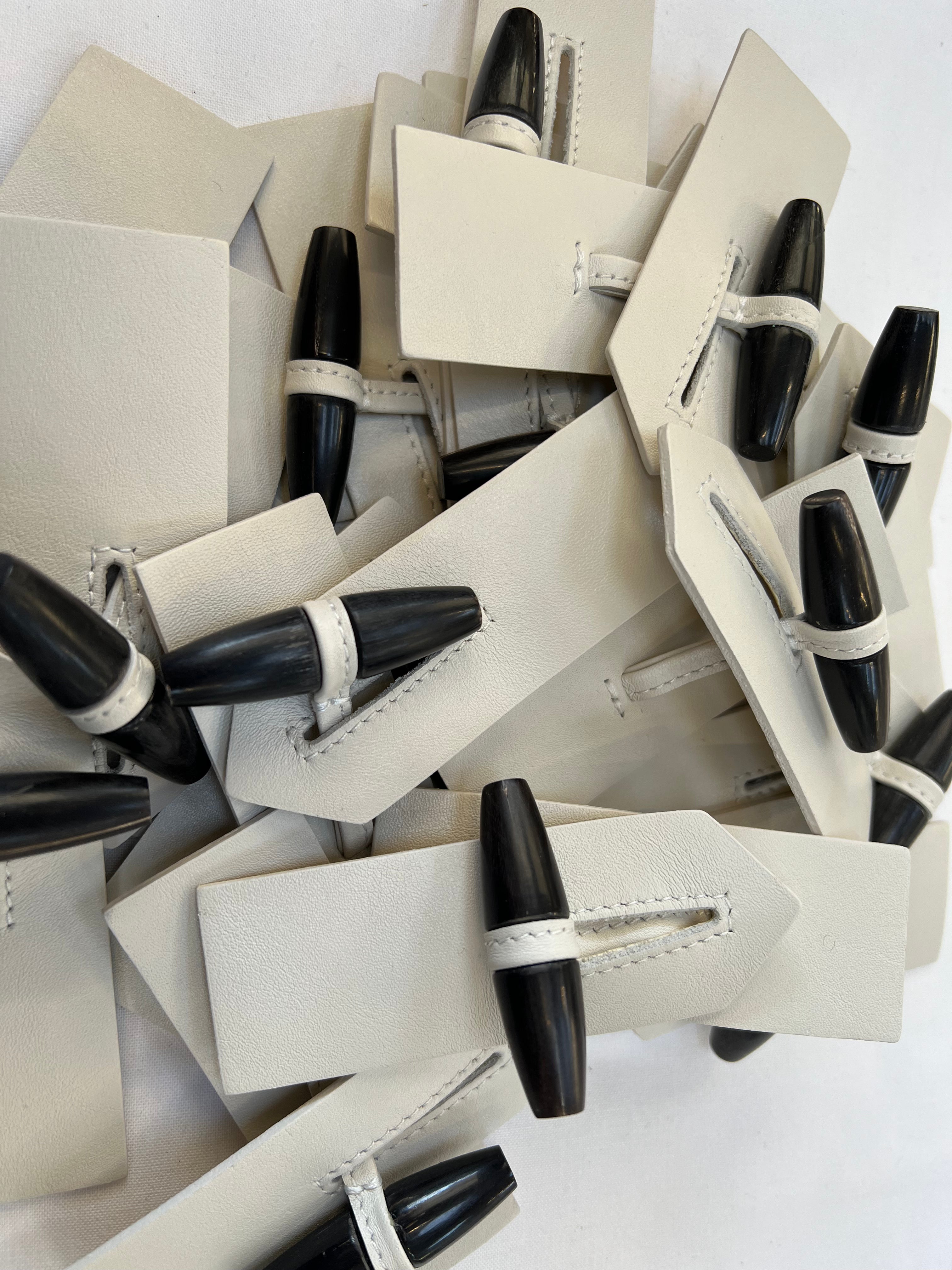 BRANDEBOURG CUIR Blanc grisé - My Little Coupon