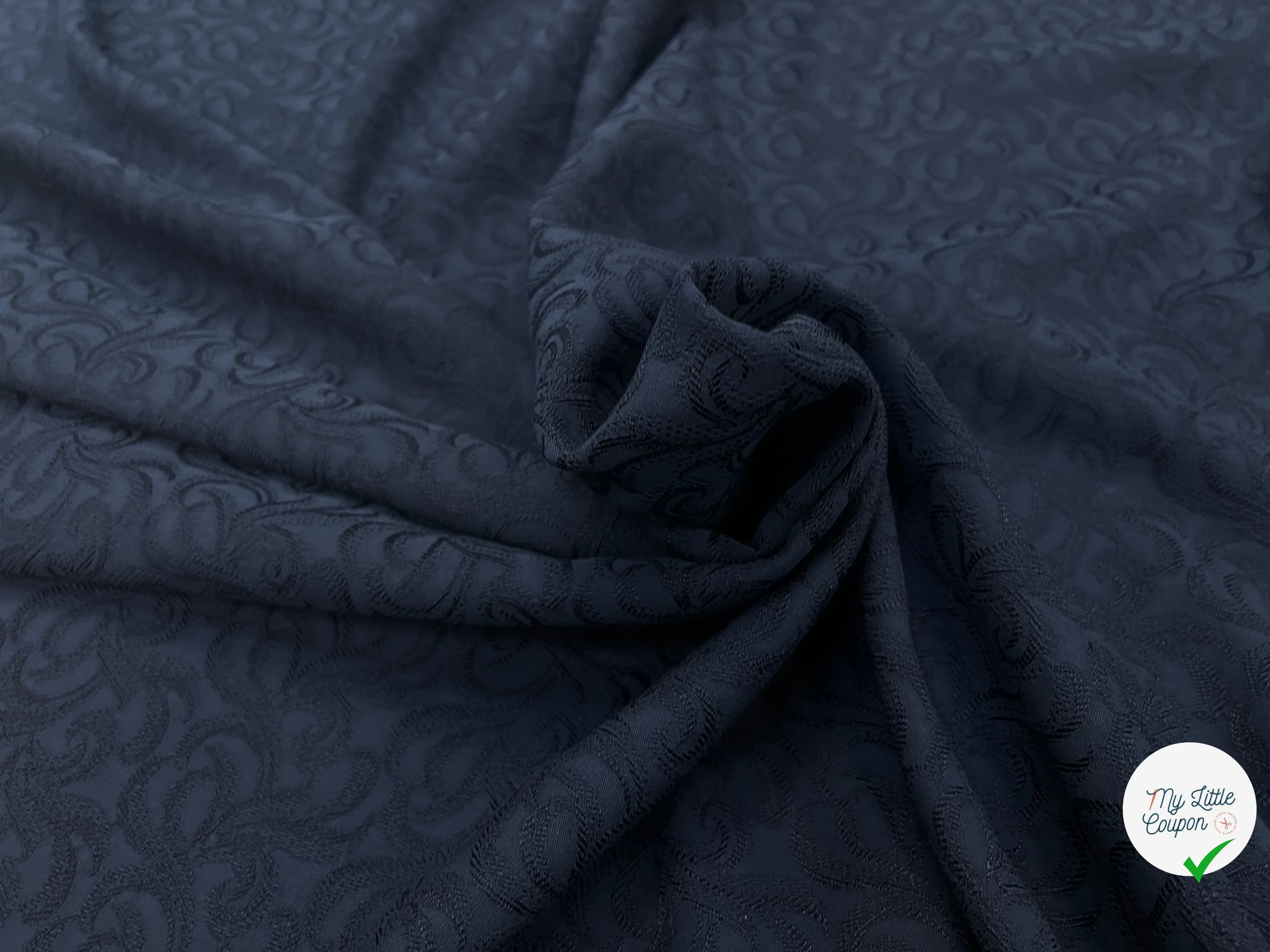 BRODERIE COTON VISCOSE FLEURS ROYALES ULTRA CHIC MARINE - My Little Coupon