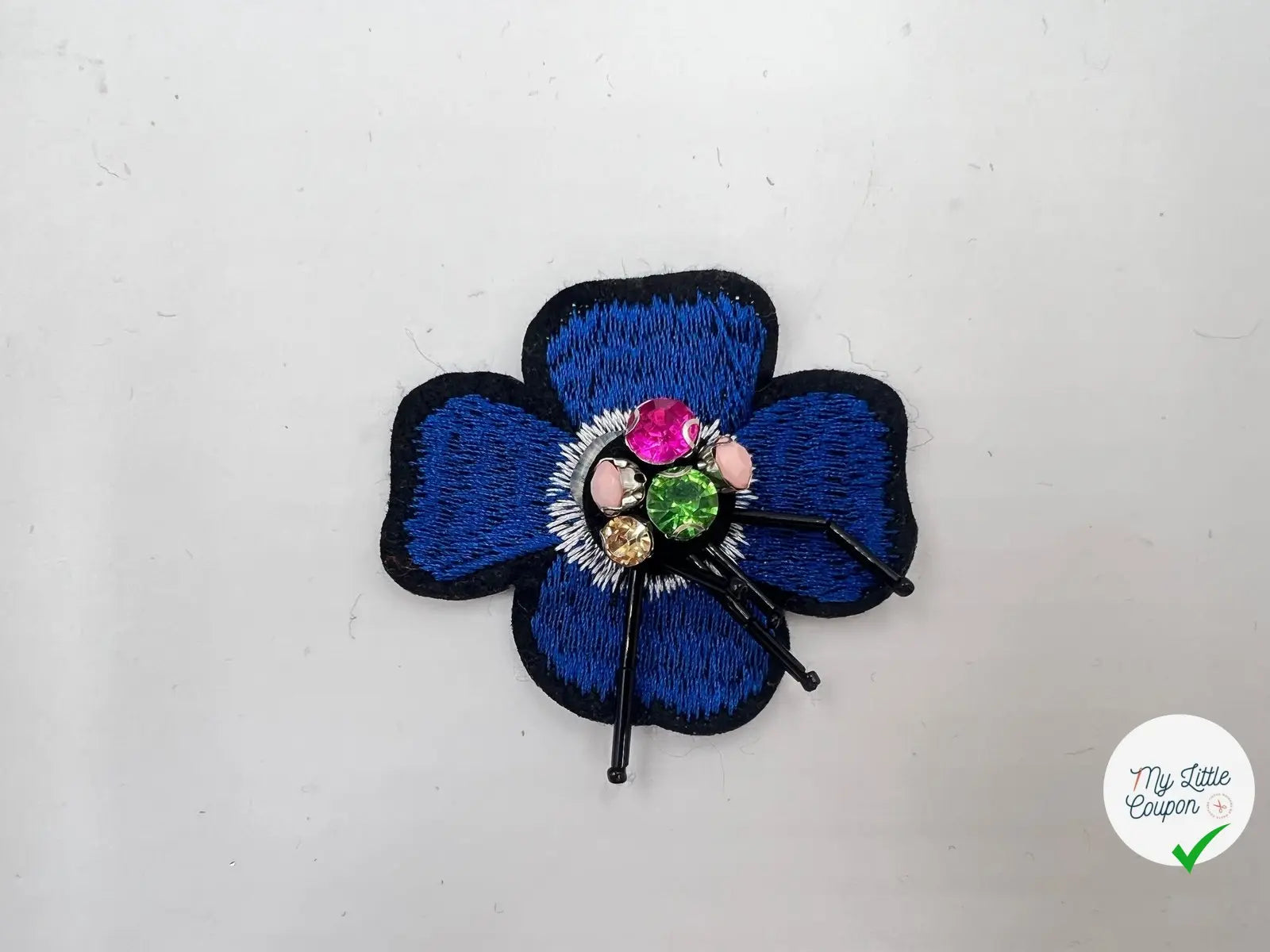 BRODERIE PERLÉE FLEUR BLEUE - My Little Coupon - tissu - coudre