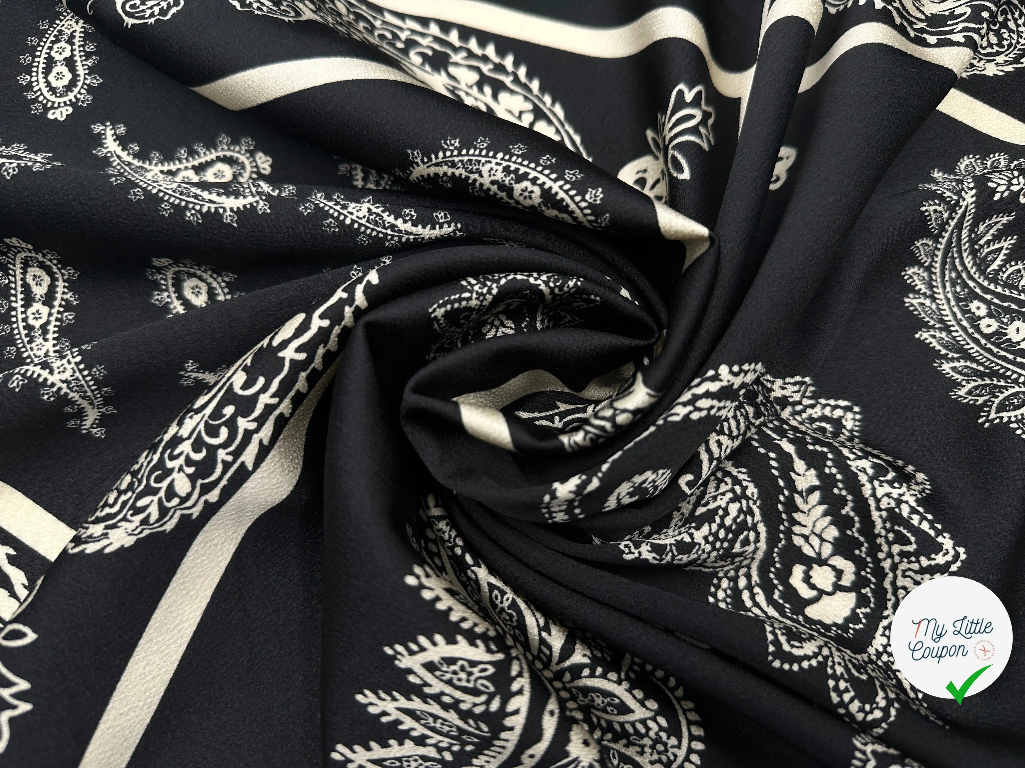 BUBBLE CRÊPE BIG BANDANA 4metres 30 MLC INTERN