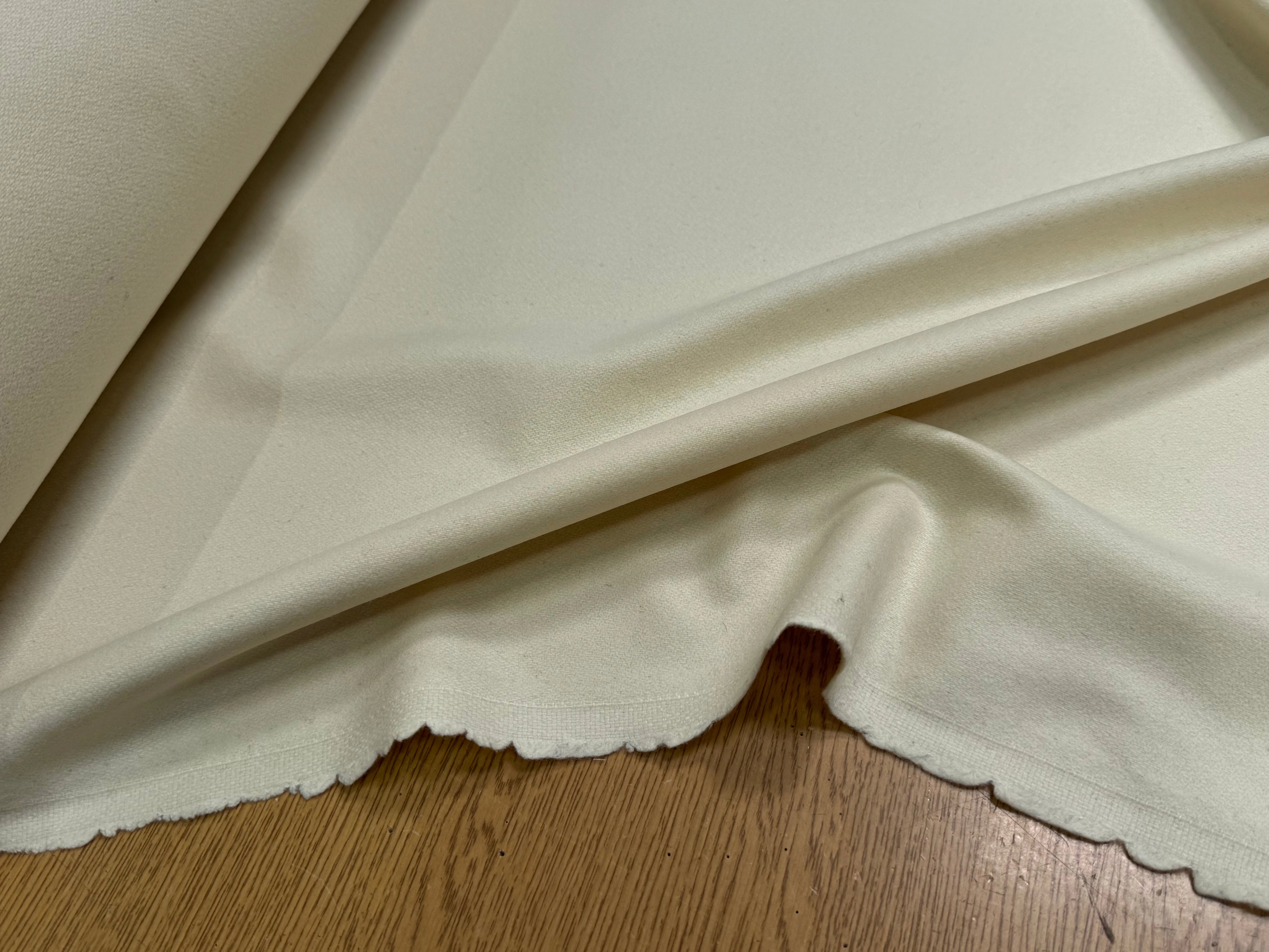 CABAN DE LAINE LÈGEREMENT STRETCH VANILLE - My Little Coupon