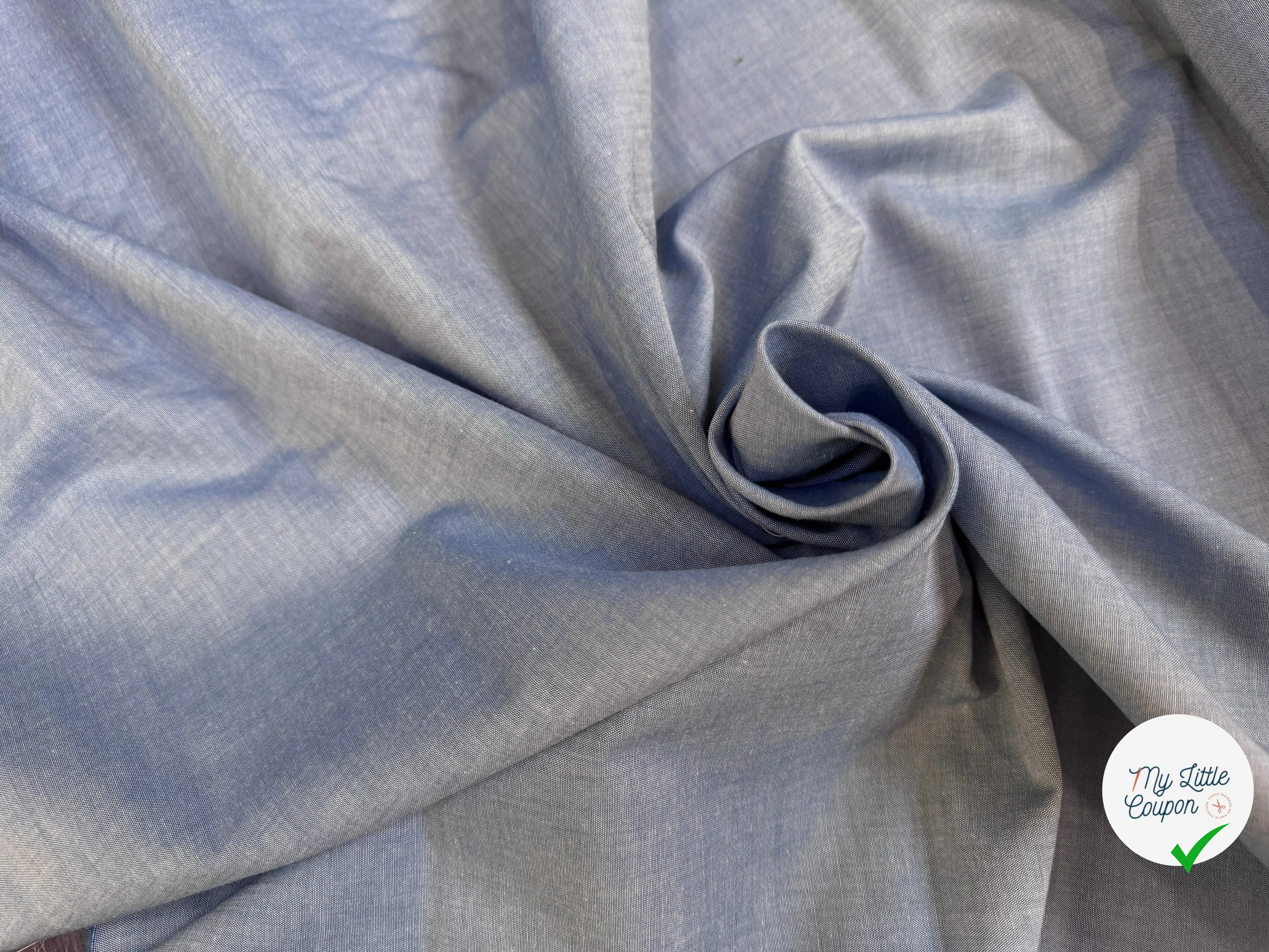 CHAMBRAY DE COTON BLEU ÉLÉGANT - My Little Coupon