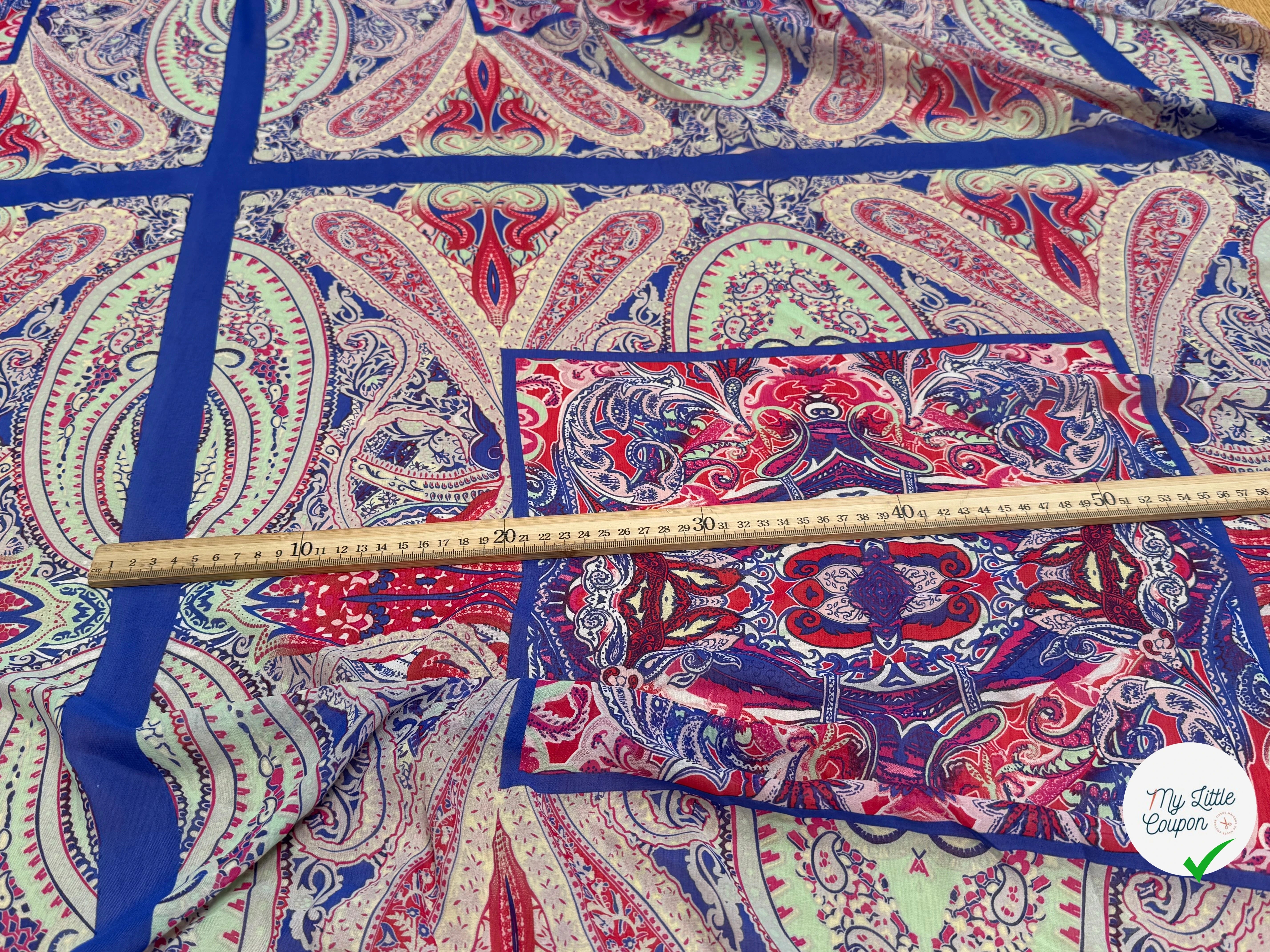 CHIFFON IMPRIMÉ GRAPHIQUE FOND BLEU PANNEAU - My Little Coupon