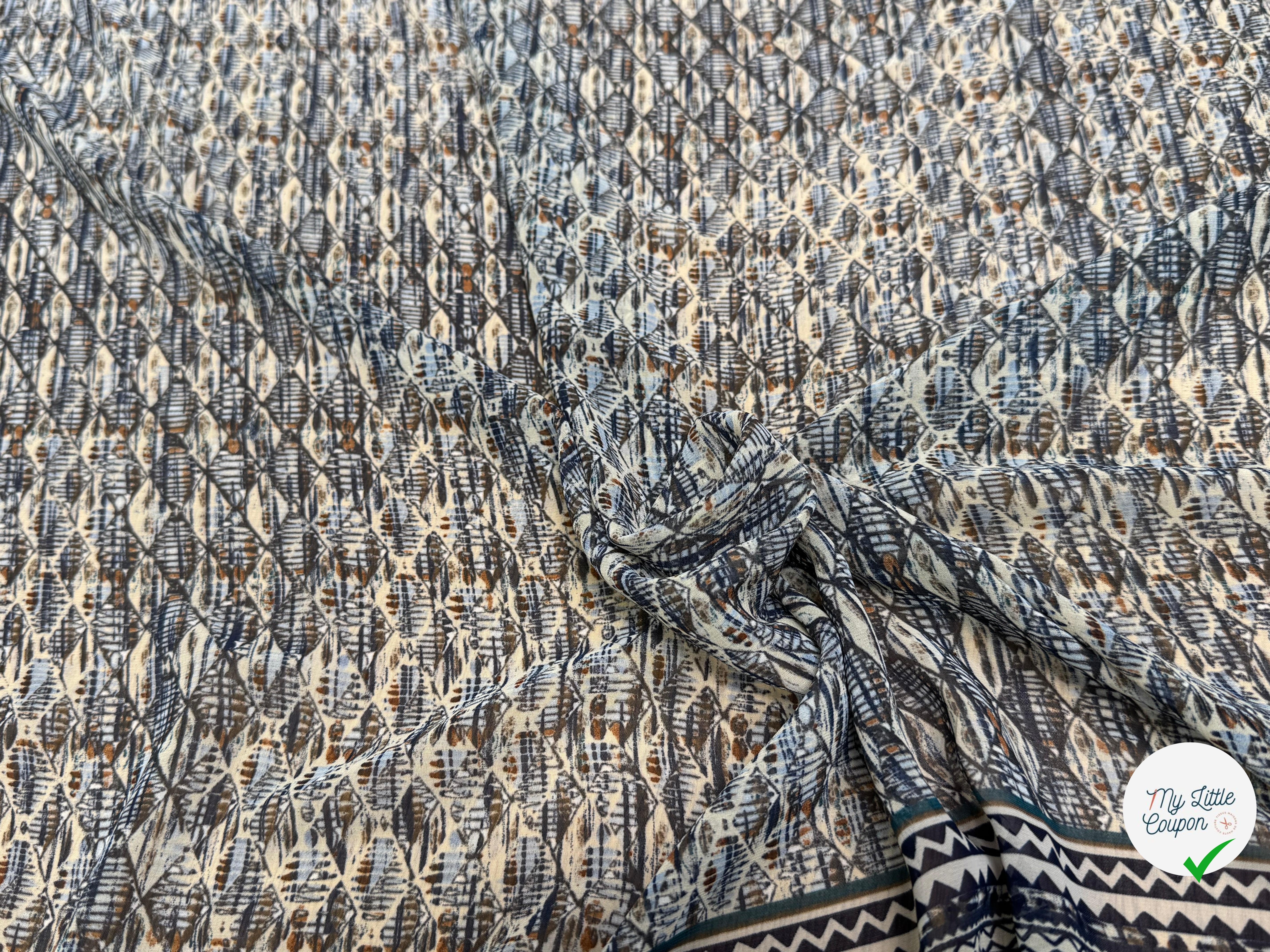 CHIFFON IMPRIMÉ MOTIFS GÉOMETRIQUES CIEL MARINE - My Little Coupon