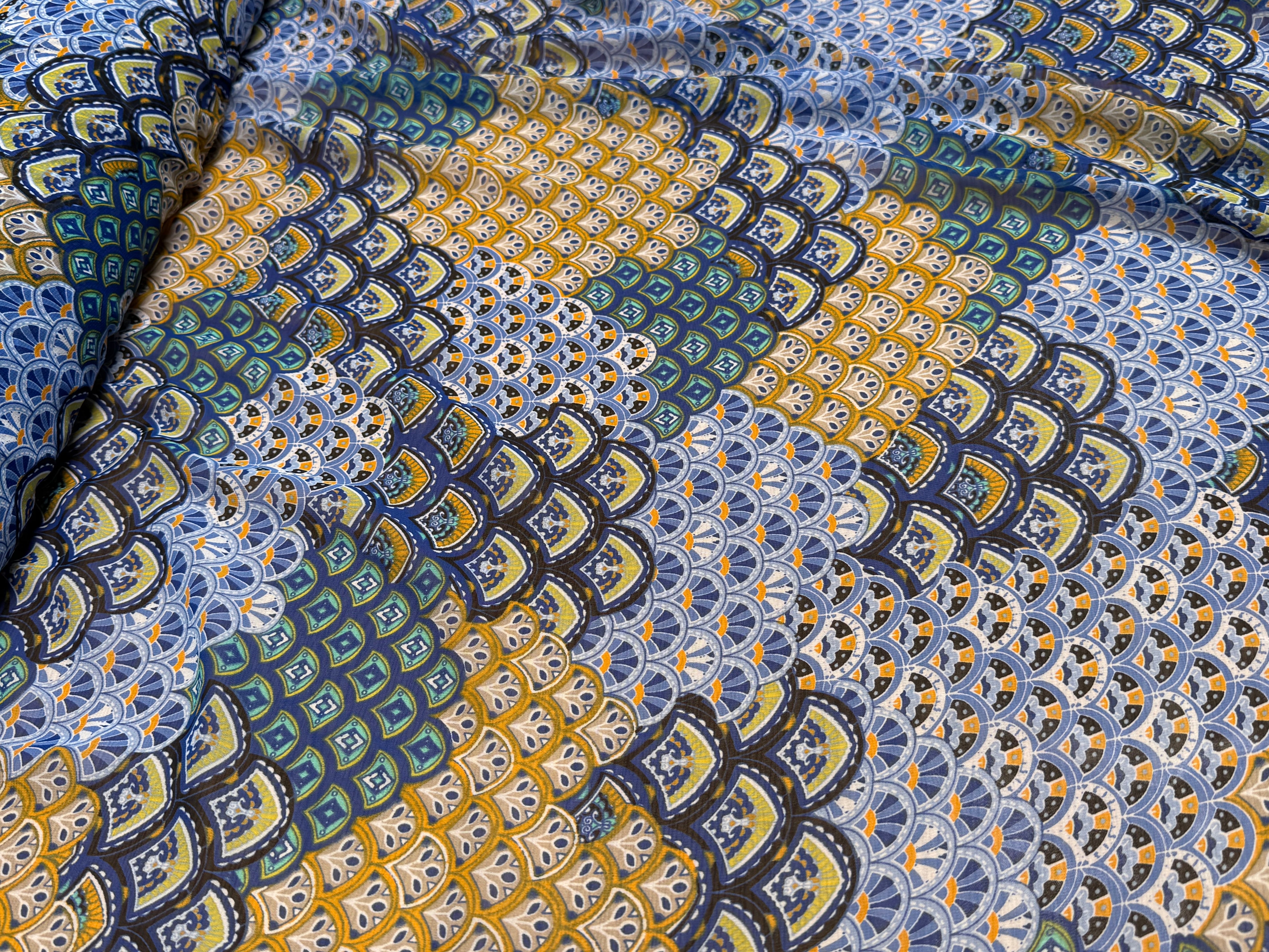CHIFFON PRINTED ÉVANTAILS MULTICOLORES - My Little Coupon