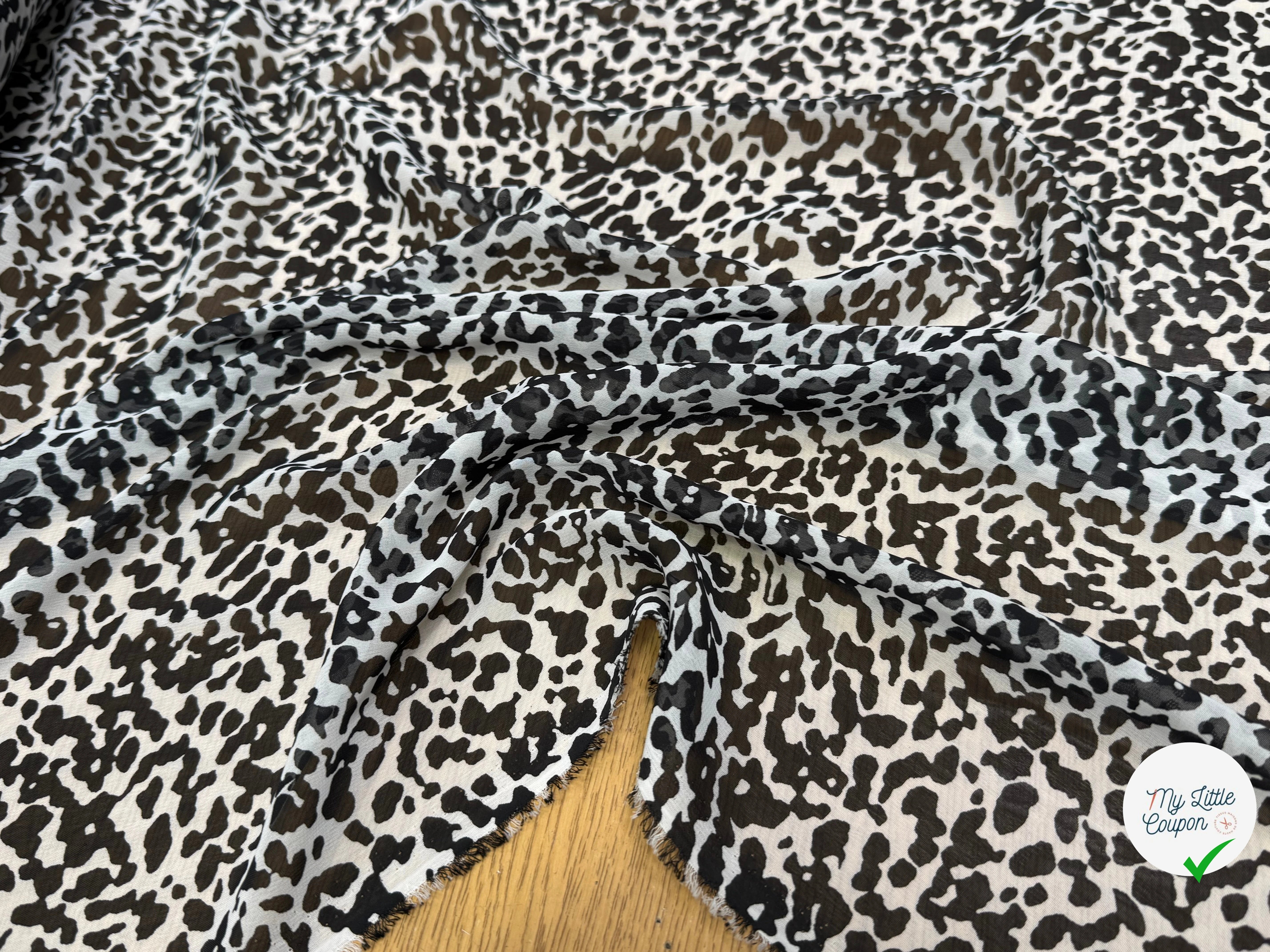 CHIFFON PRINTED FLUIDE BLACK OFF WHITE MOTIF ANIMAL - My Little Coupon