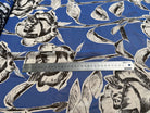 CHIFFON PRINTED FOND BLEU GROSSES FLEURS BLANC NOIR - My Little Coupon
