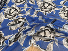 CHIFFON PRINTED FOND BLEU GROSSES FLEURS BLANC NOIR - My Little Coupon