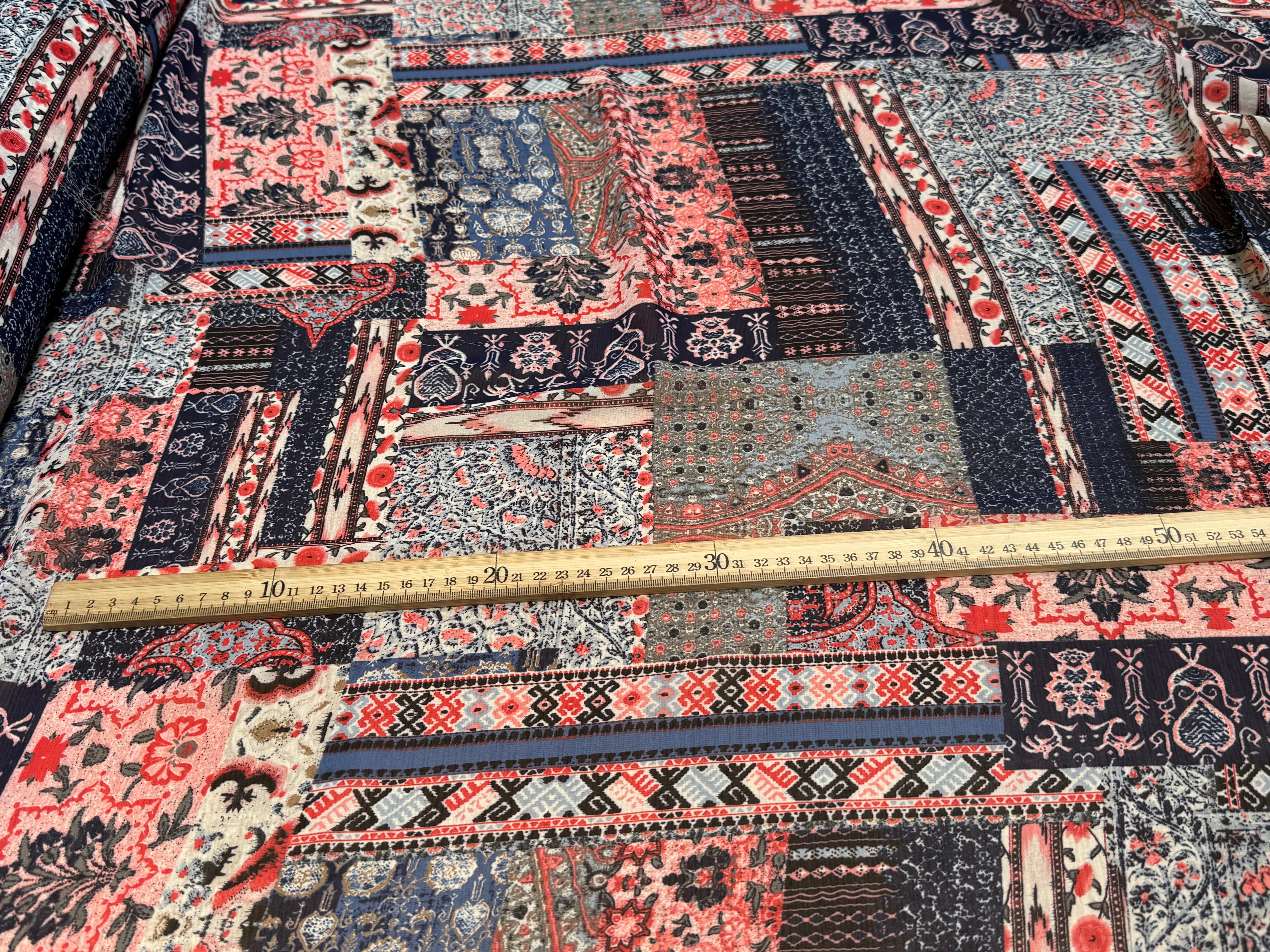 CHIFFON PRINTED LONDON BRICK MULTICOLORES - My Little Coupon