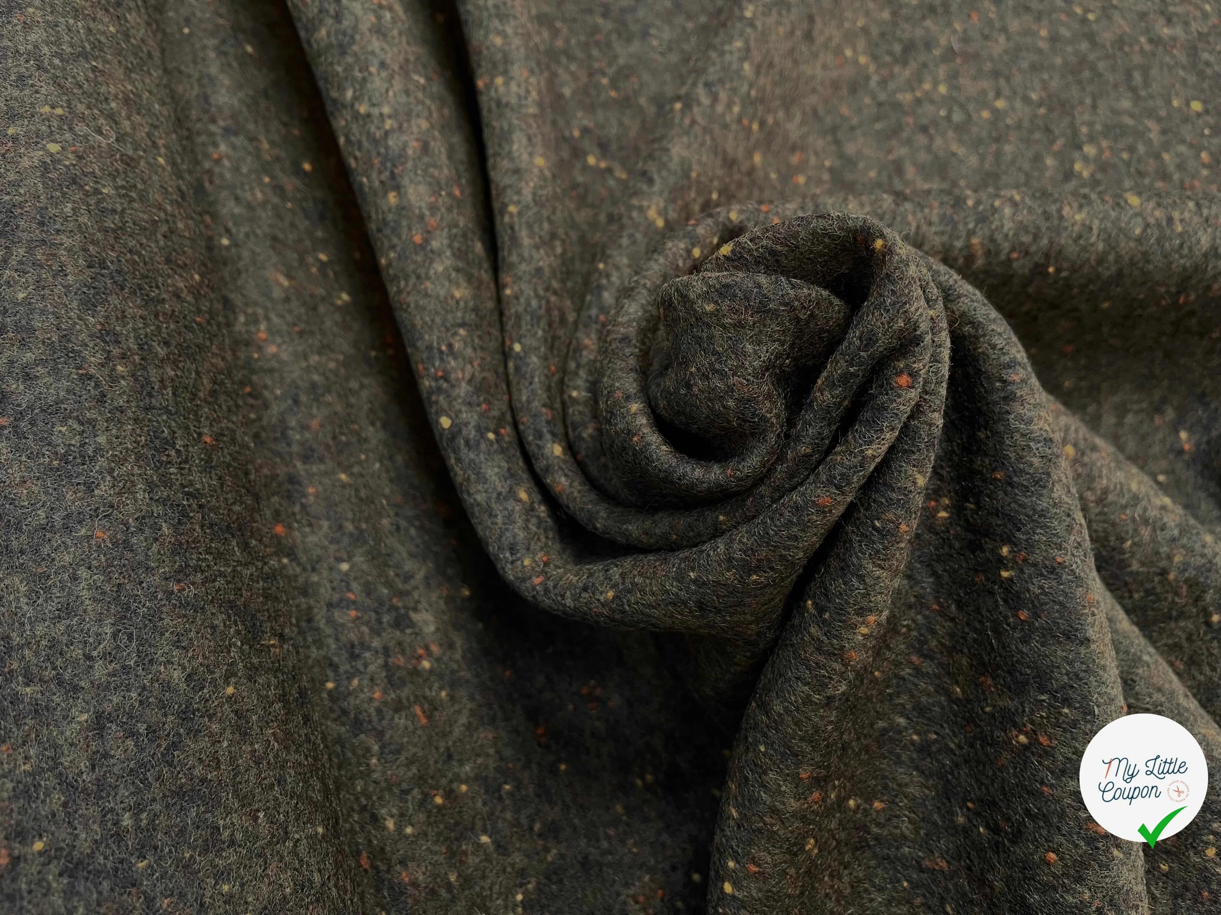 (CHUTE)LAINAGE MANTEAU MOUCHETÉ VERT TACHETÉ - My Little Coupon