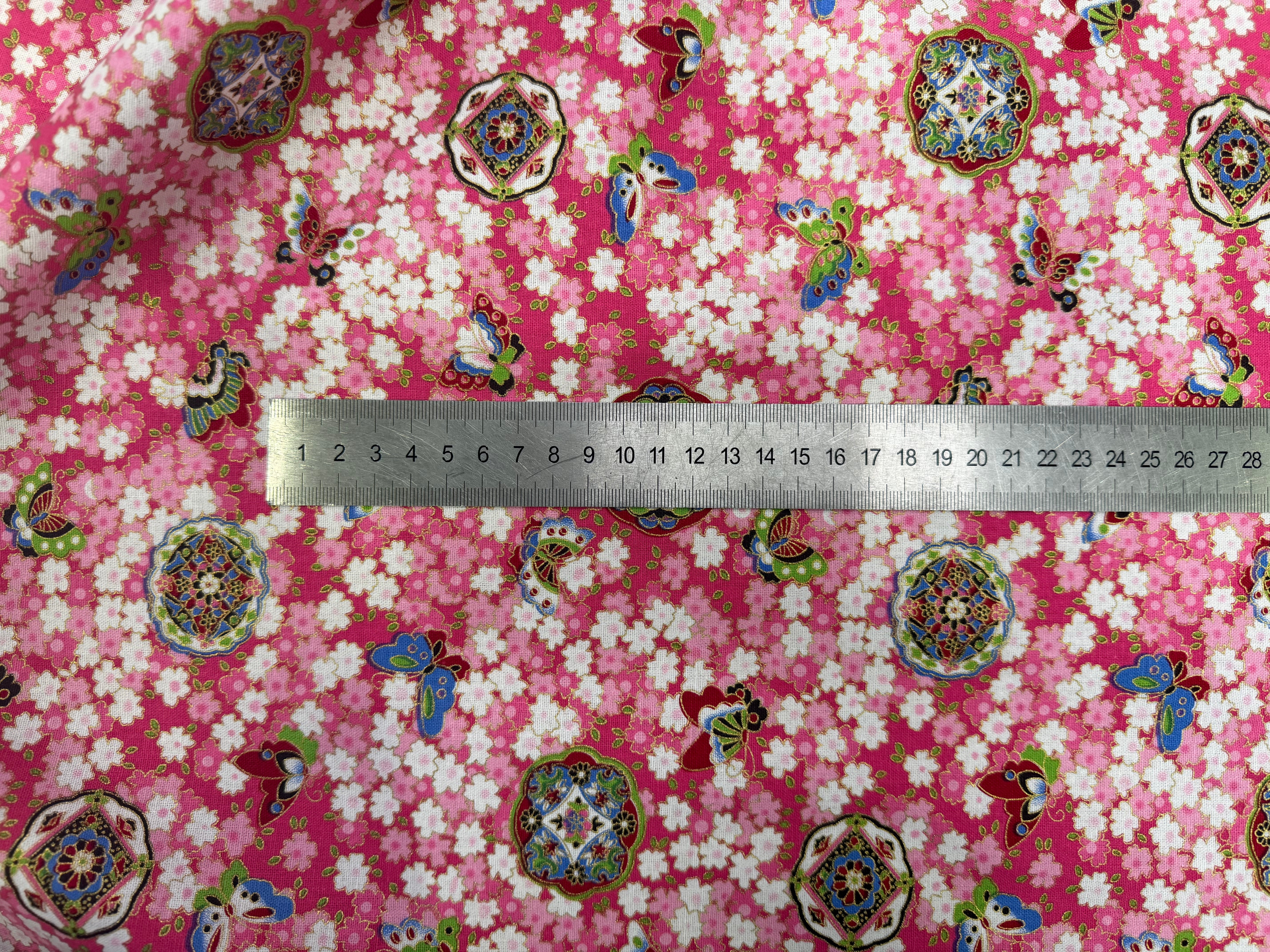 COTON IMPRIMÉ FOIL 18 ROSE 145 CM - My Little Coupon