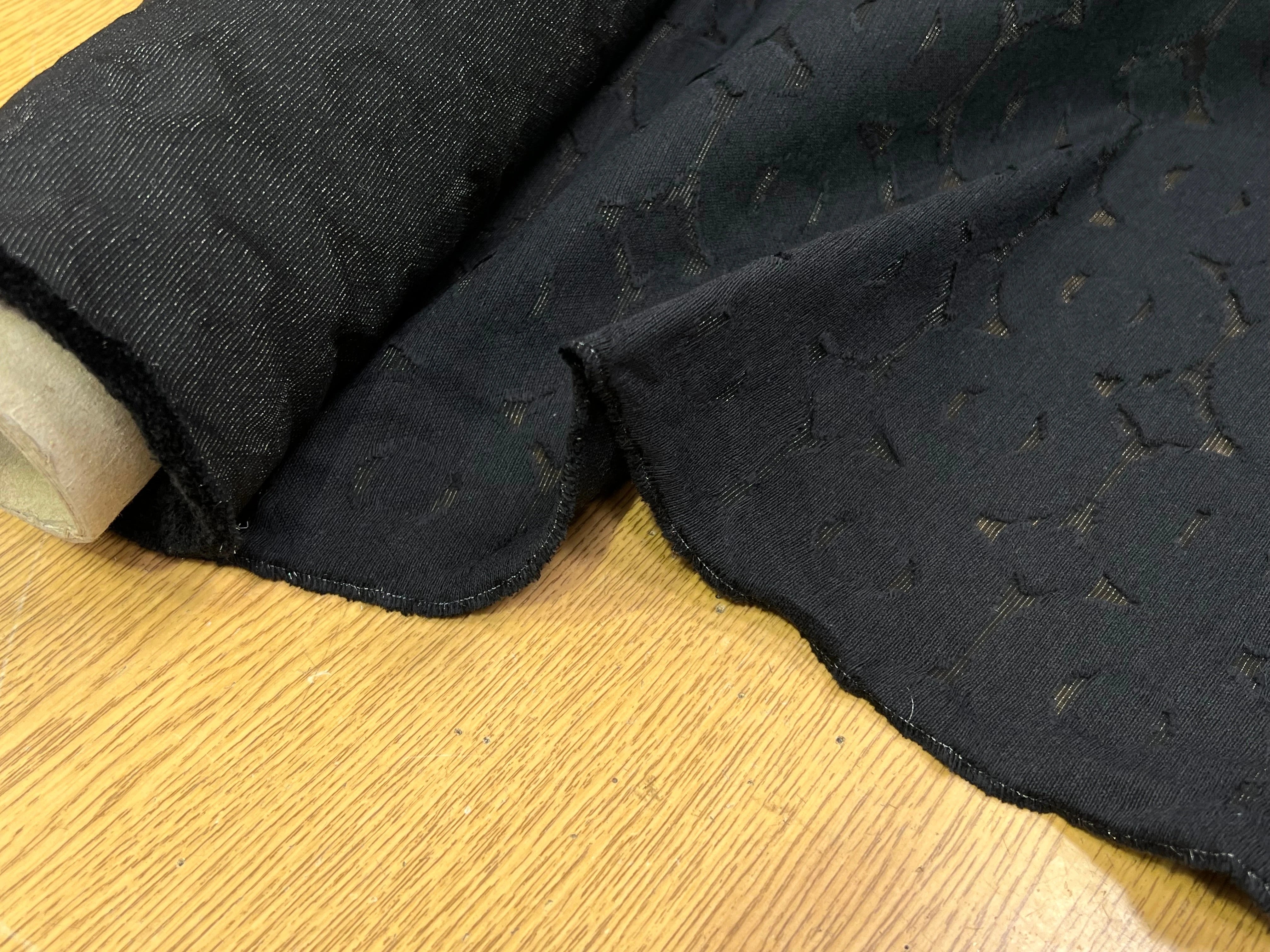 COTON JACQUARD DÉVORÉE NOIR CICULAIRE VISCOSE 5% MÉTAL - My Little Coupon
