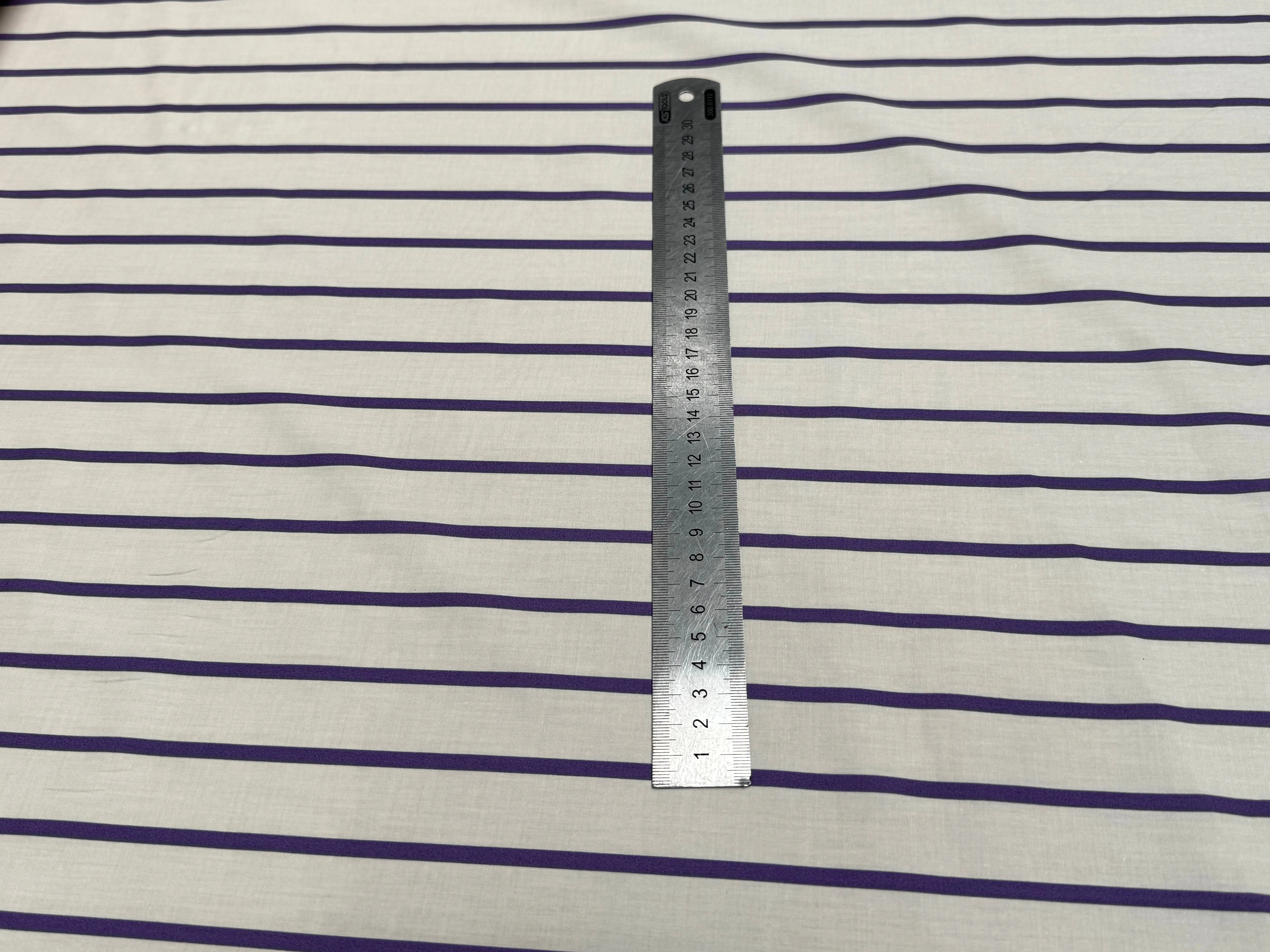 COTON VISCOSE BLANC CASSÉ RAYURES VIOLET - My Little Coupon