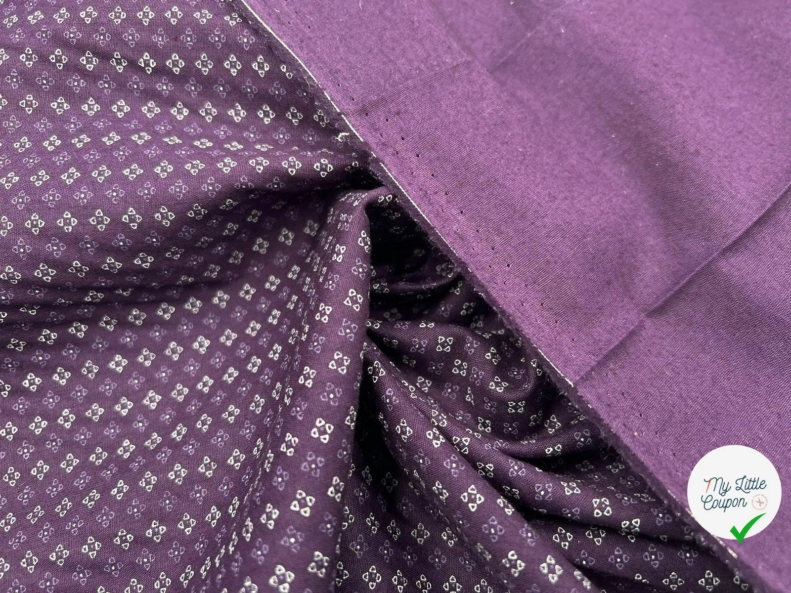COTONNADE FERMIÈRE IMPRIMÉ DE PETITS FLEURS-BLASONS VIOLET - My Little Coupon - tissu - coudre