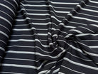 CREPE ASPECT PIQUÉ FLUIDE RAYURES BLANCHES FOND NAVY PRESQUE NOIR - My Little Coupon