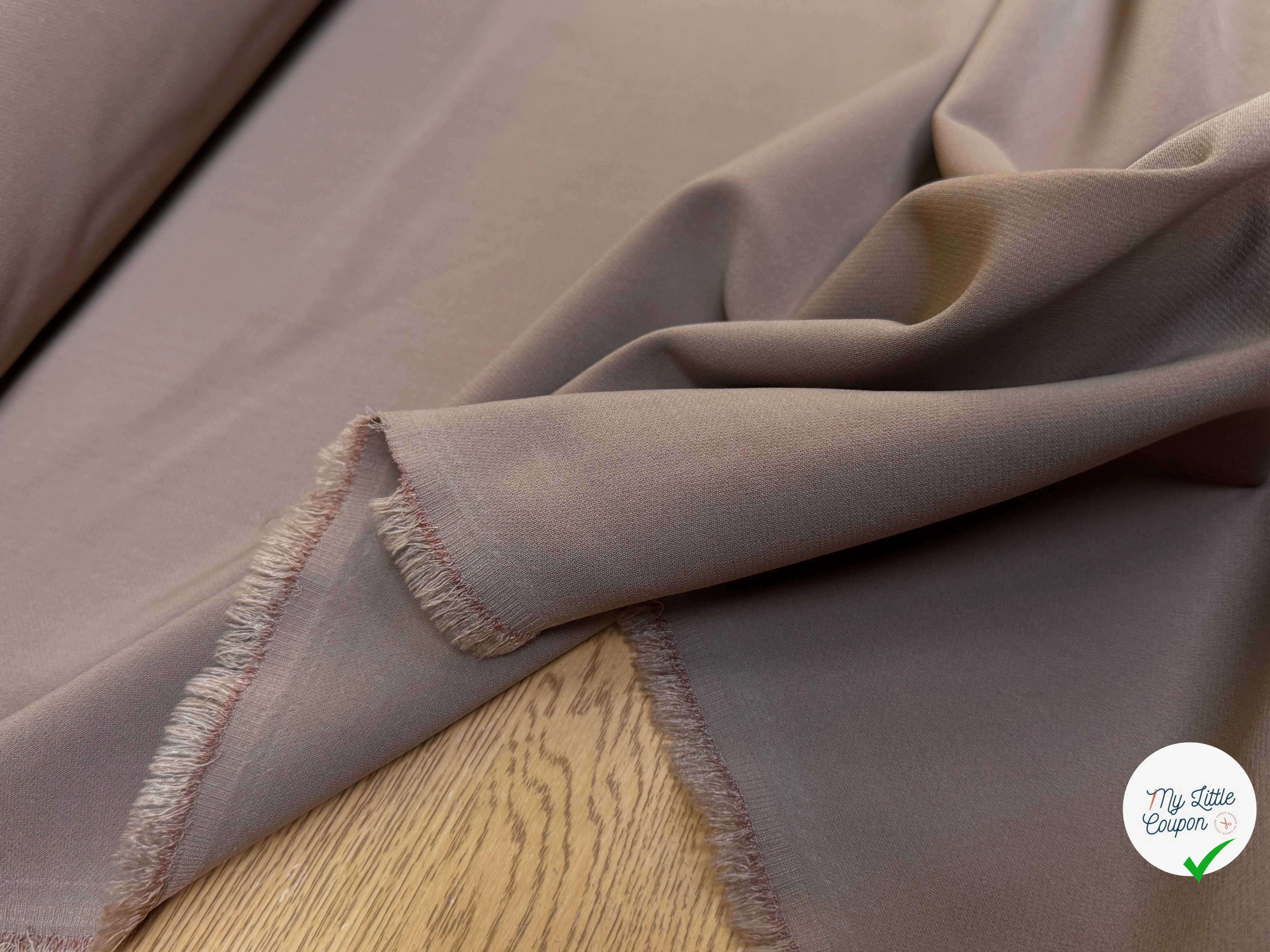 CREPE BEAU TOMBÉ LIGHT MOCHA STRETCH - My Little Coupon