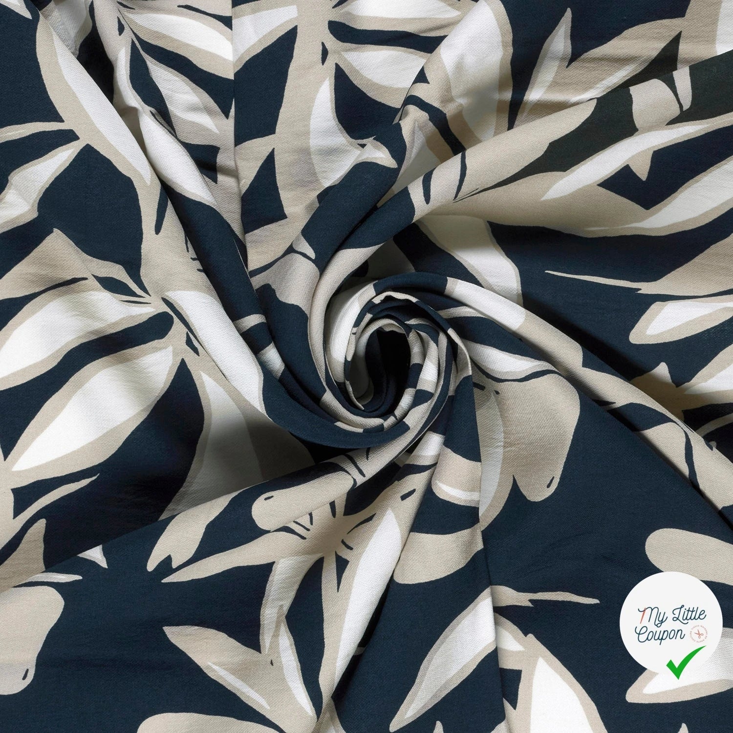 Crêpe de viscose fleurs bleu marine