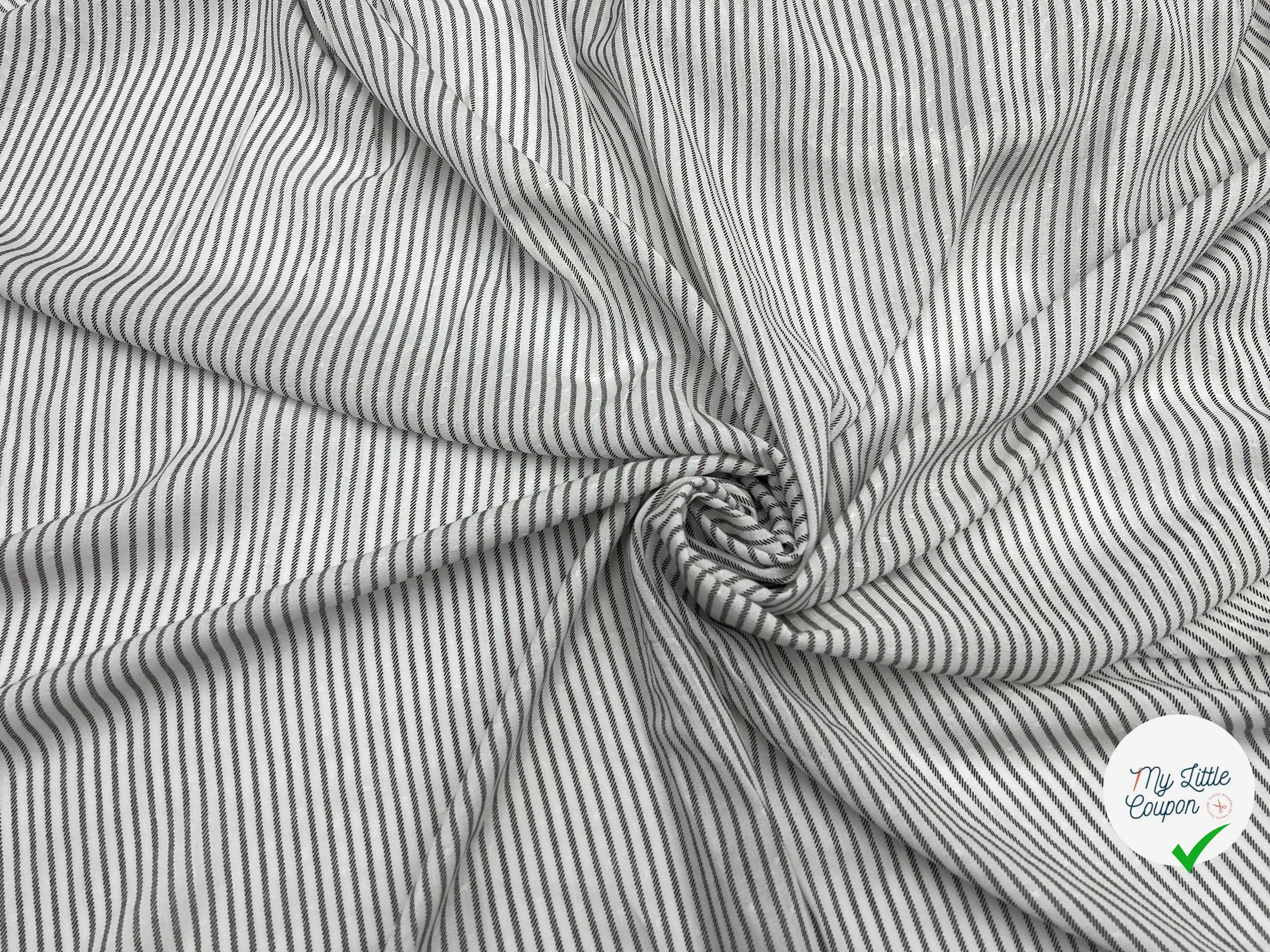 CRÊPE DOBBY STRIPE VISCOSE ENVERS PLUMETIS - My Little Coupon - tissu - coudre