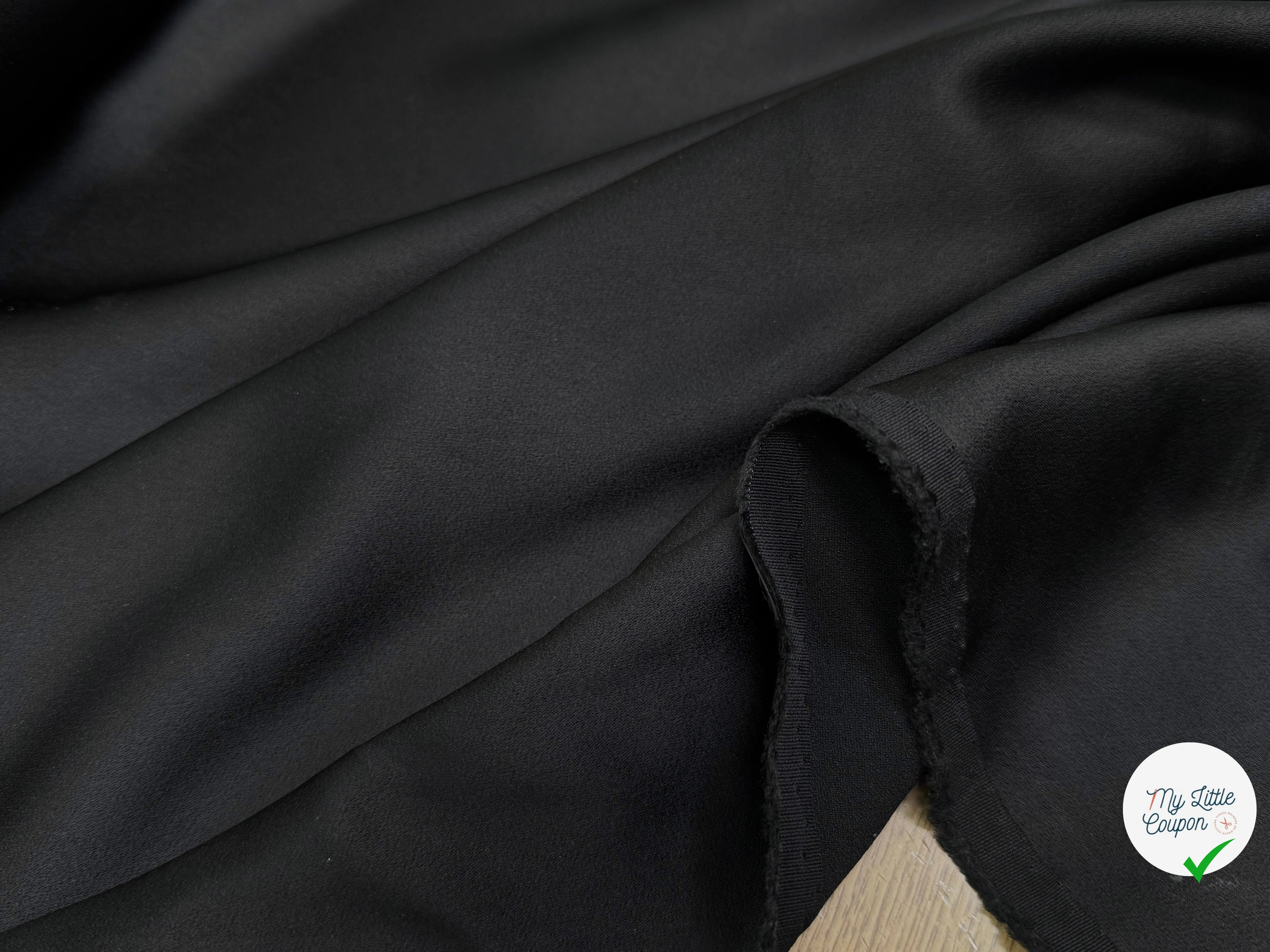 CREPE ENVERS SATIN ACETATE VISCOSE LOURD NOIR 72% ACETATE QUALITÉ COUTURE - My Little Coupon
