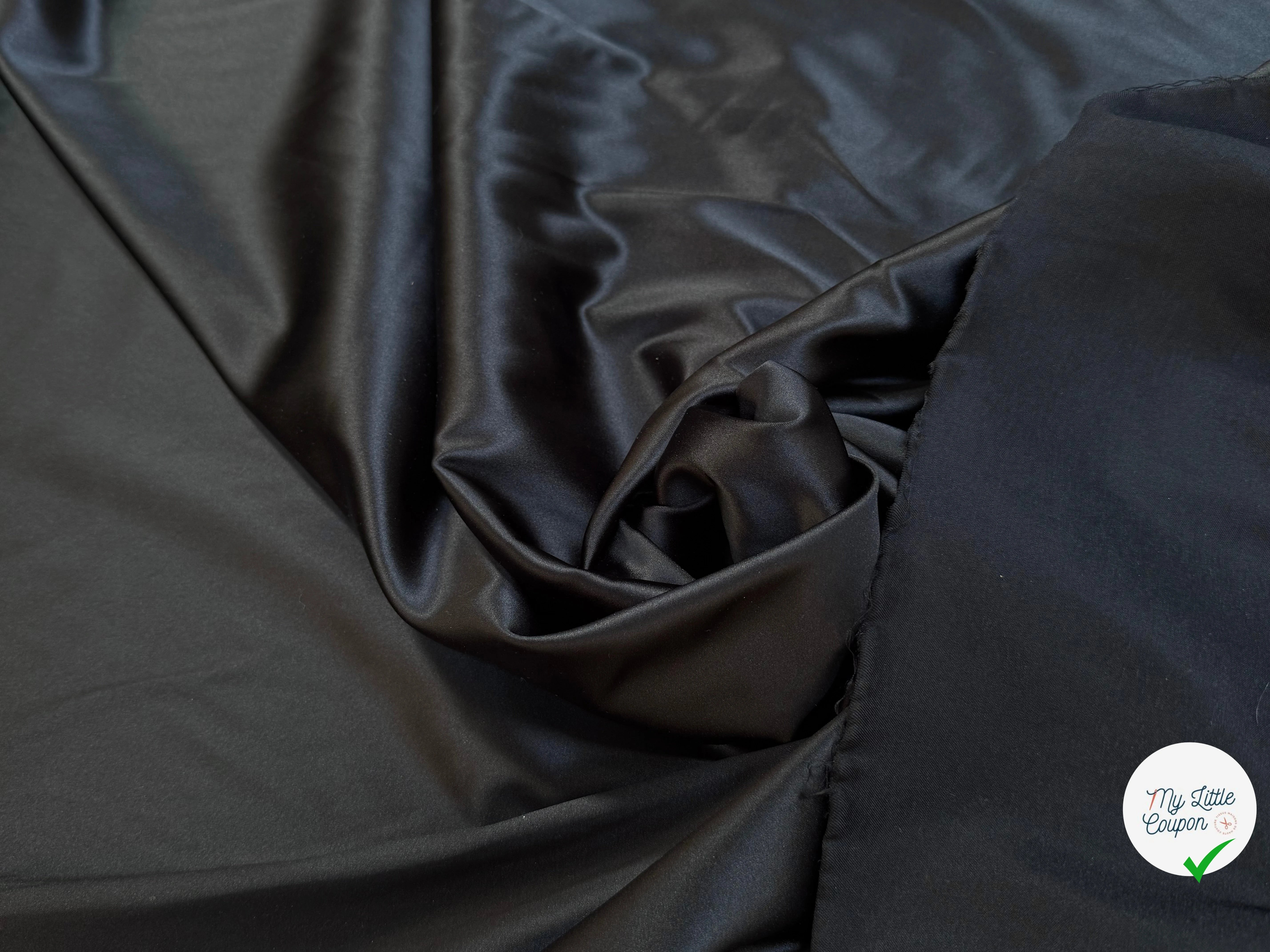 CREPE ENVERS SATIN FLUIDE NOIR 32% ACETATE - My Little Coupon