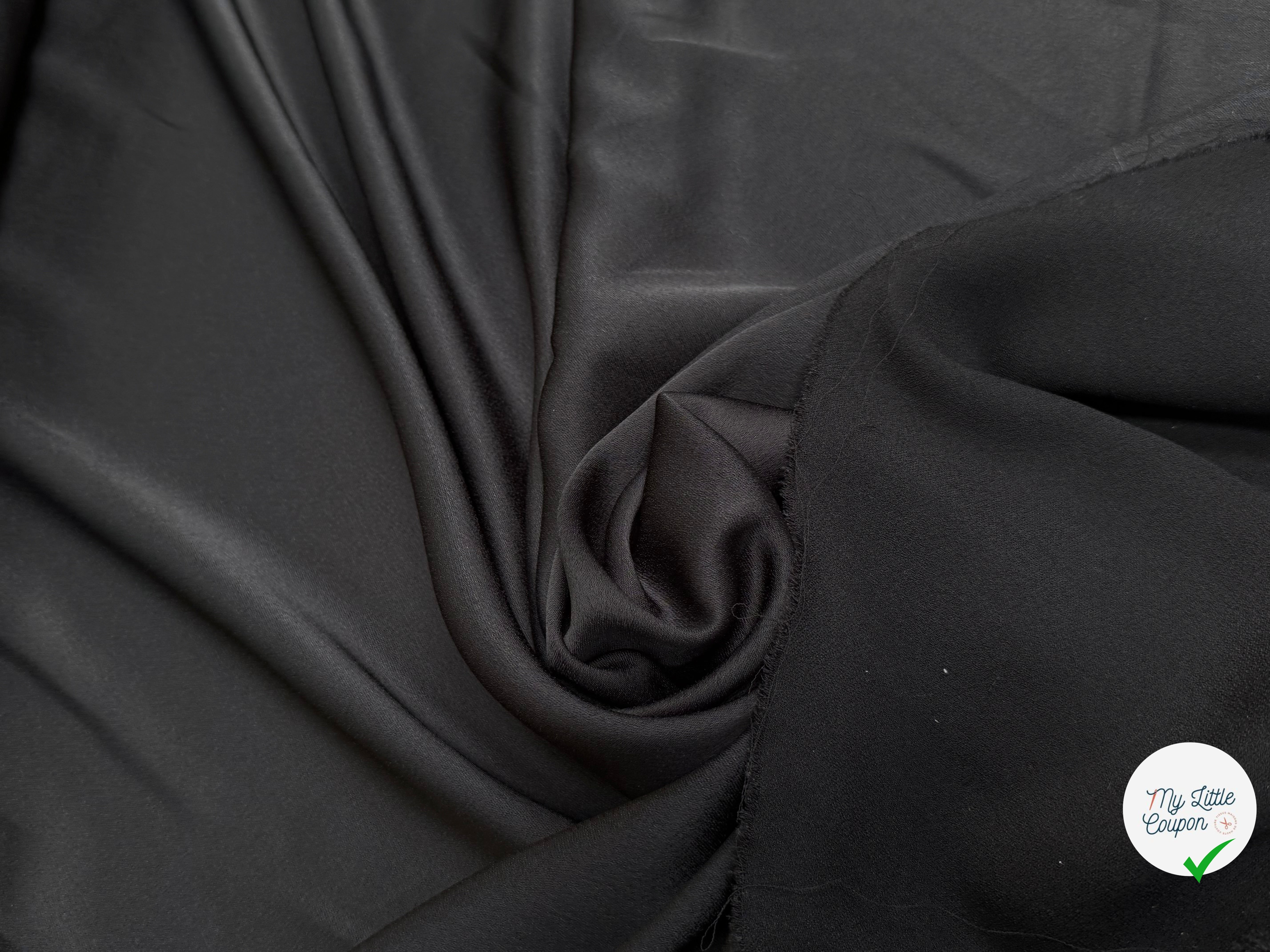 CREPE ENVERS SATIN LOURD TRÈS BEAU TOMBÉ NOIR 390 - My Little Coupon
