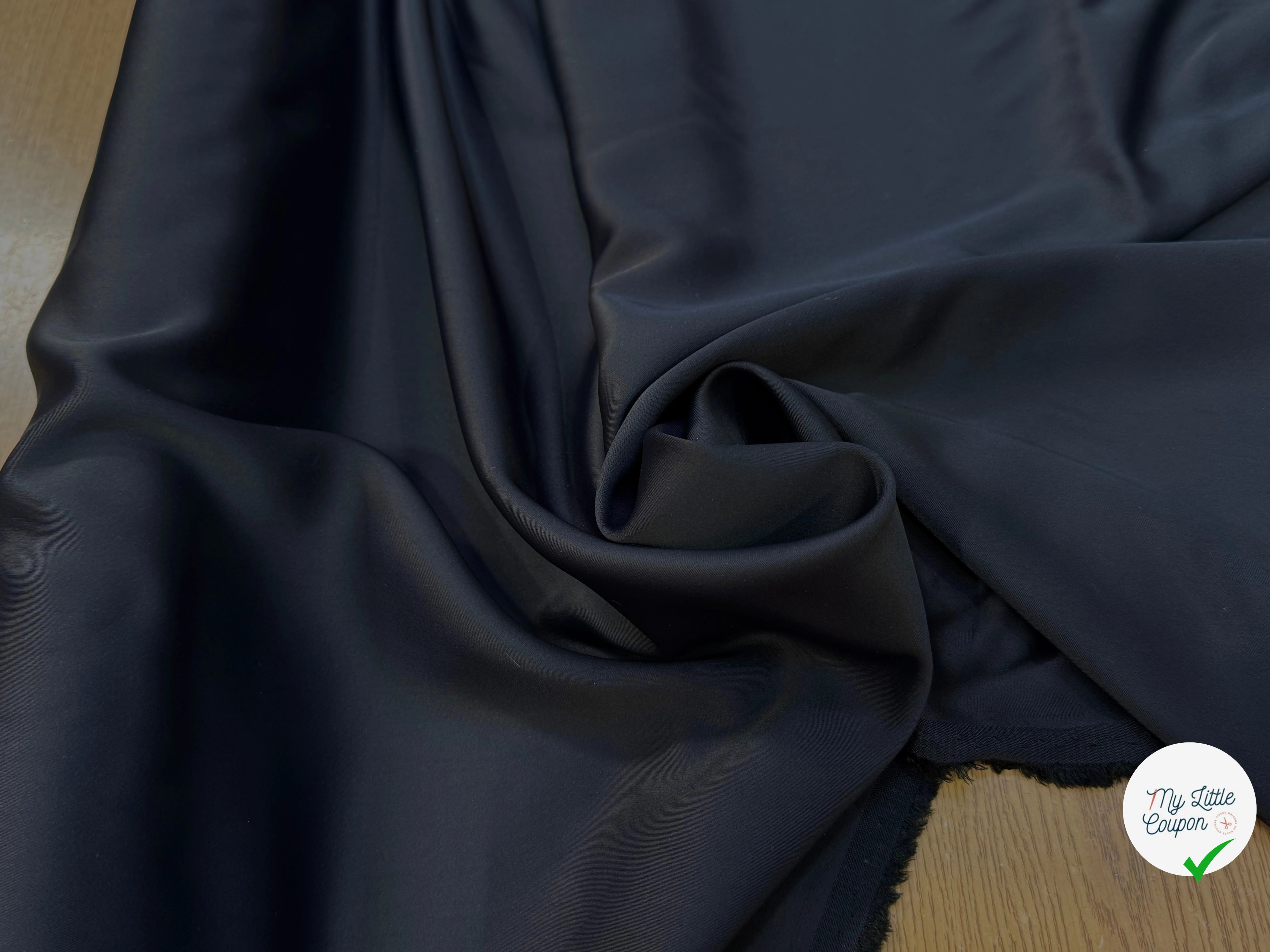 CREPE ENVERS SATIN STRETCH NOIR/MARINE FONCÉ BEAU TOMBÉ - My Little Coupon