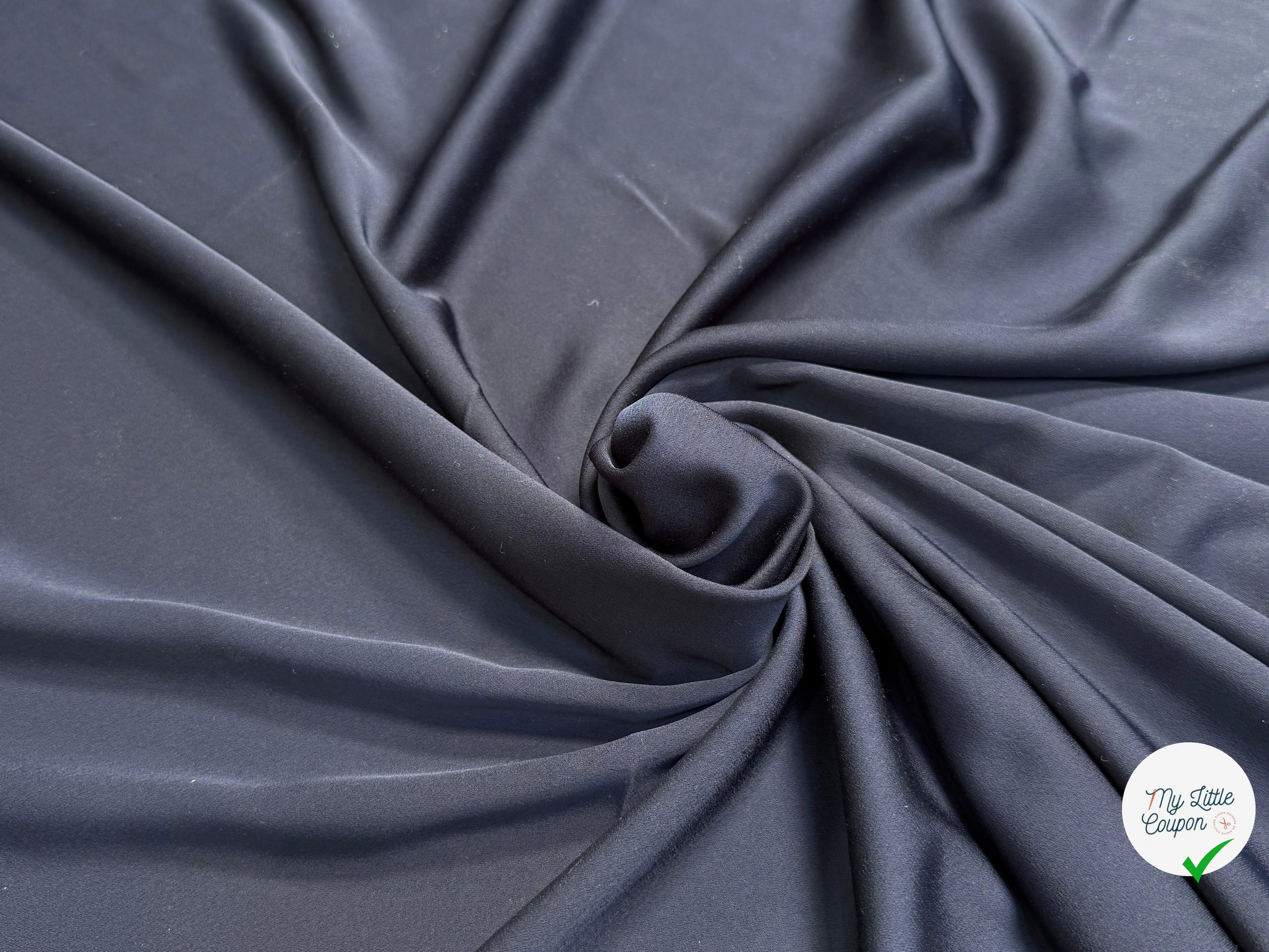 CREPE ENVERS SATIN SUPERBE TOMBÉ MARINE FONCÉ - My Little Coupon
