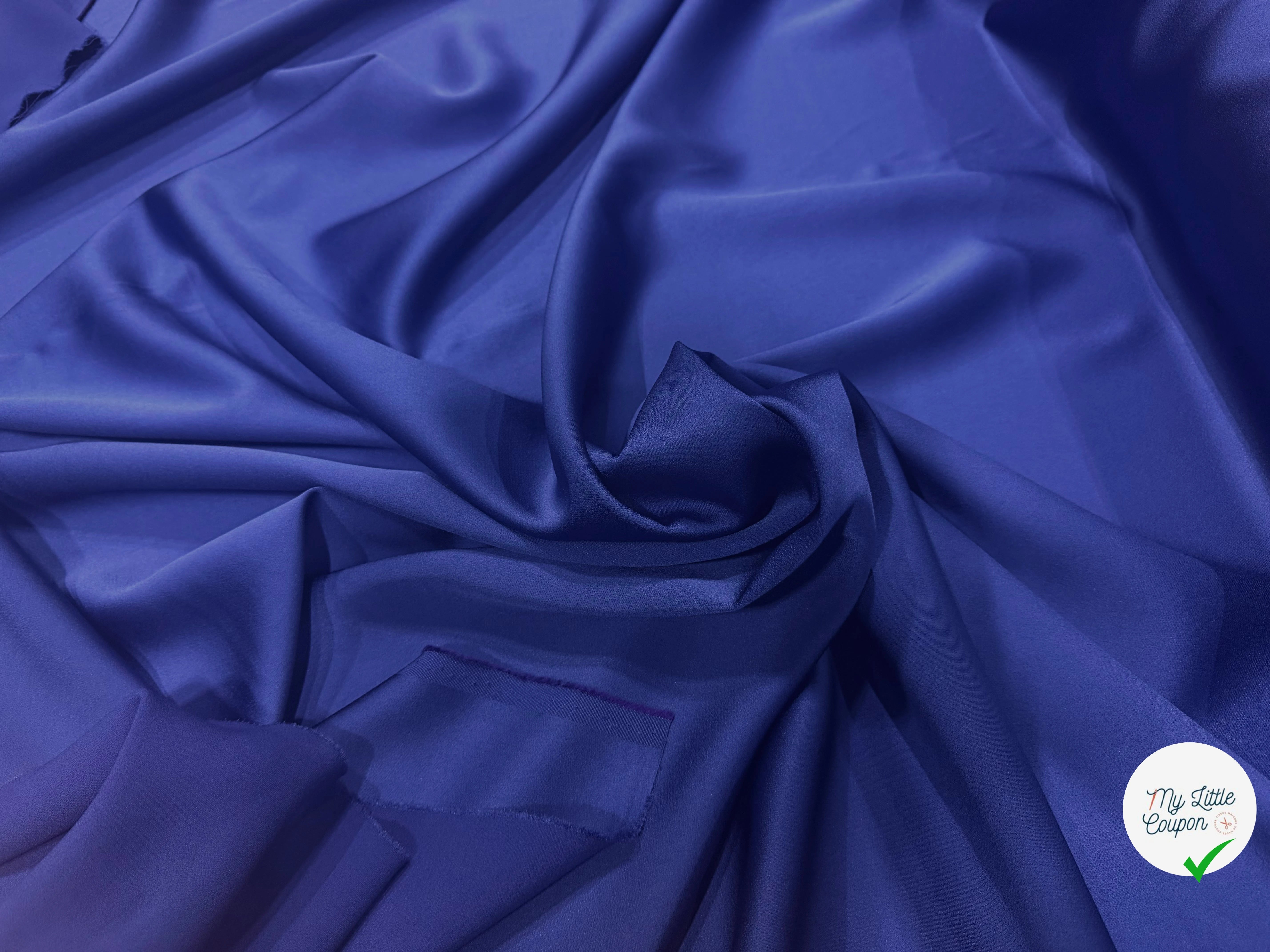 CREPE ENVERS SATIN VISCOSE ET ACETATE MAT BLEU - My Little Coupon