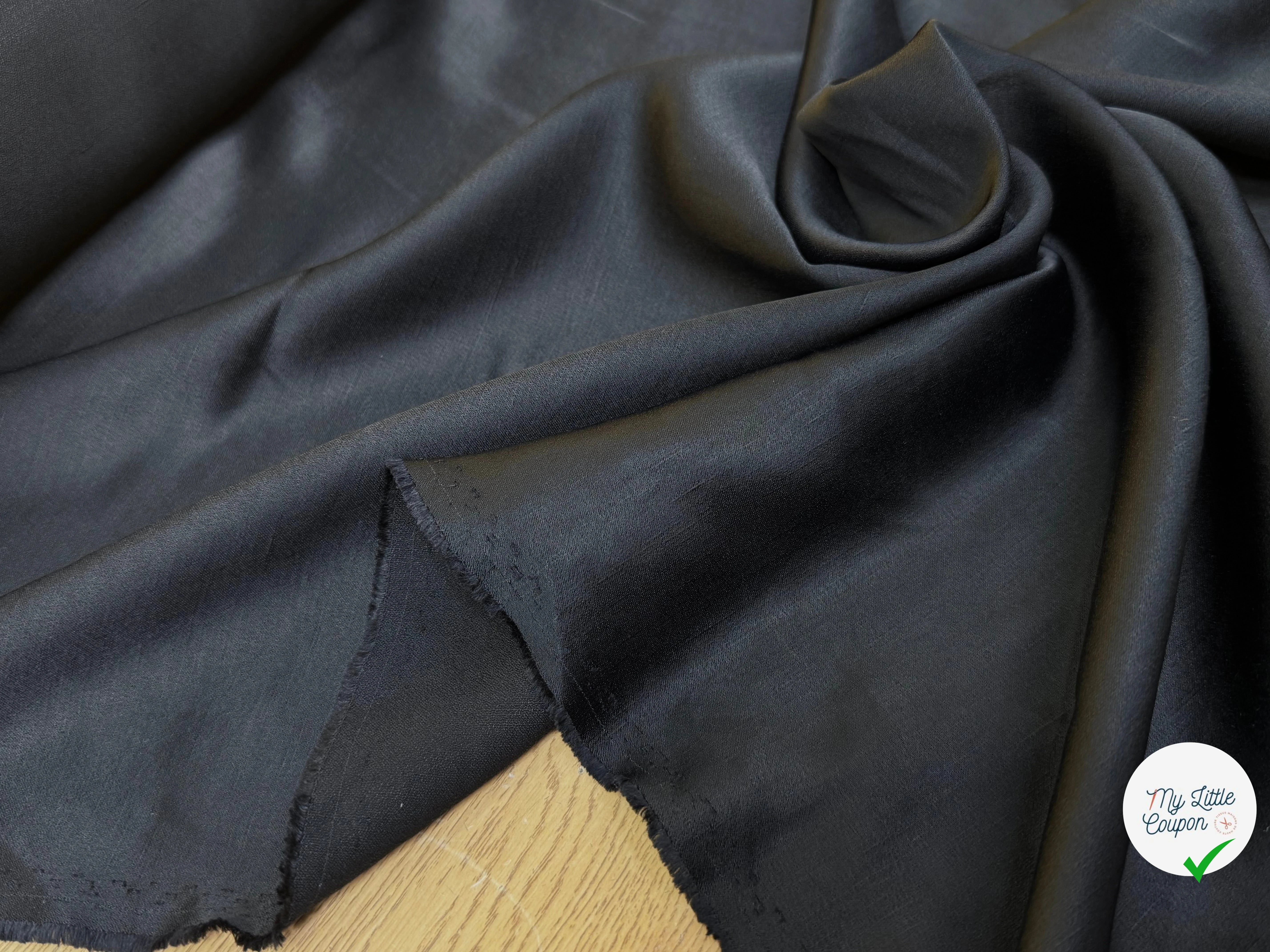 CREPE ENVERS SATIN VISCOSE TEXTURÉ SHANTUNG COUTURE NOIR - My Little Coupon