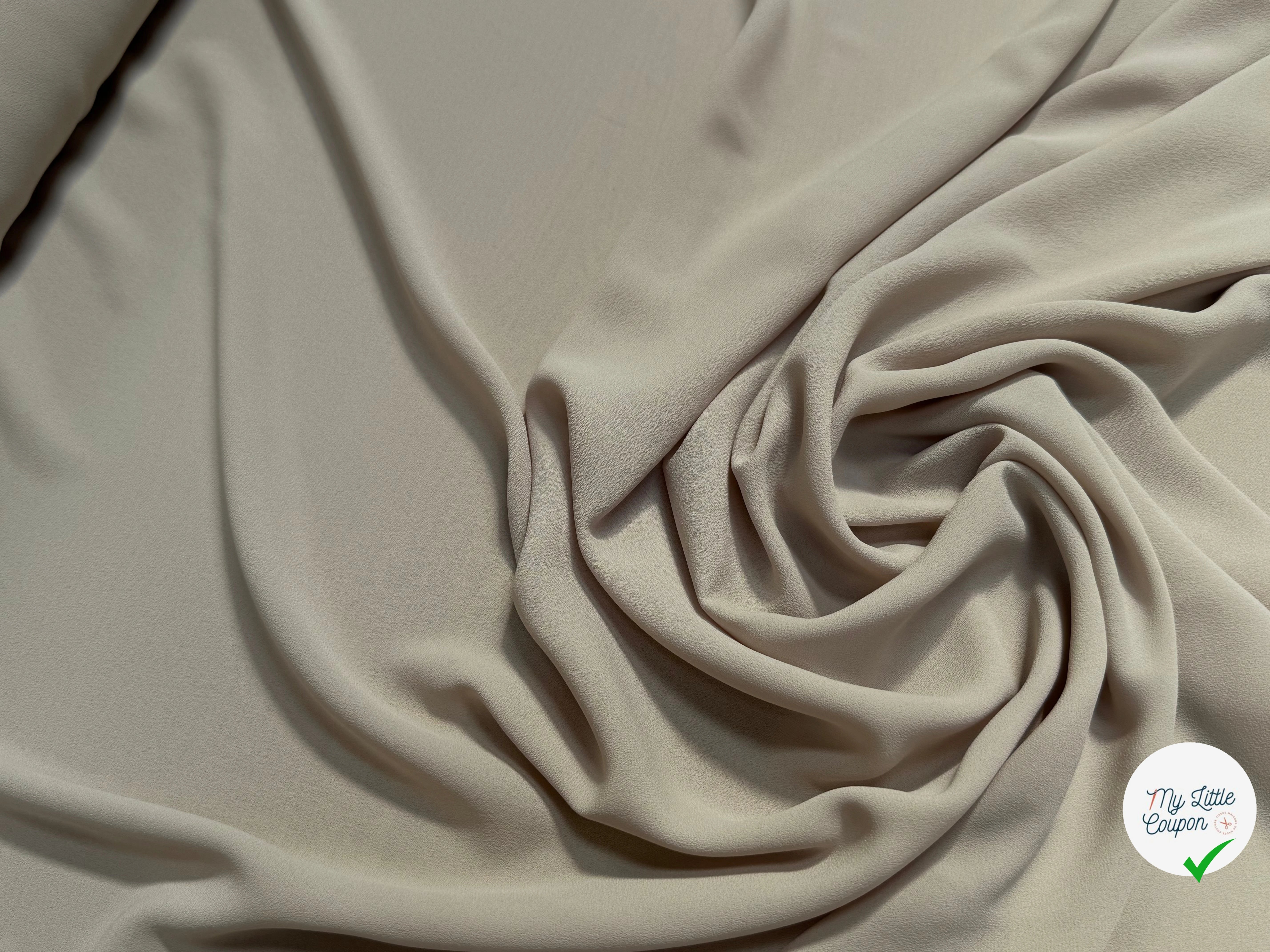 CREPE FLUIDE BEIGE SABLE BEAU TOMBÉ - My Little Coupon