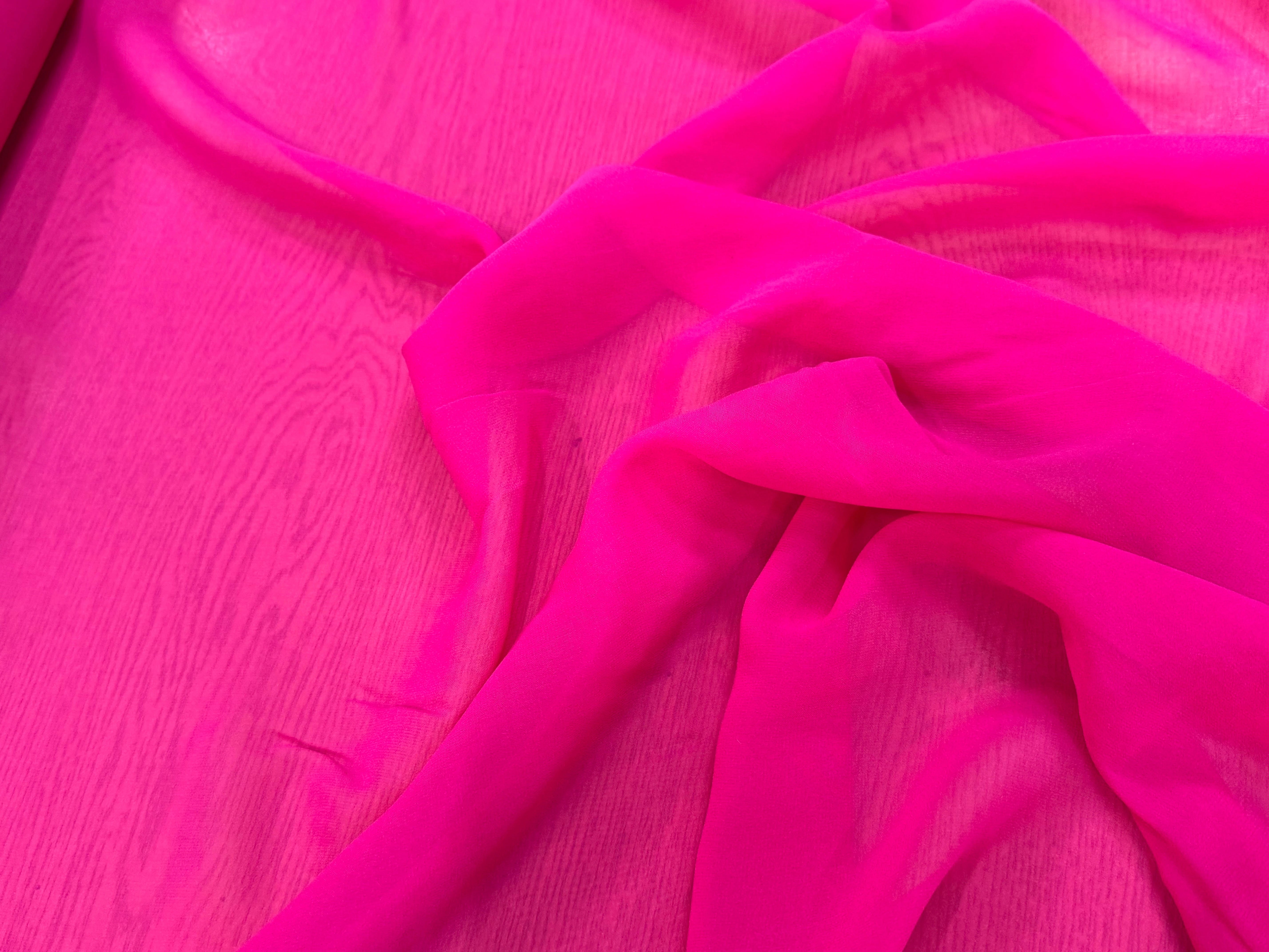 CREPE GEORGETTE DE SOIE ROSE FLASHY - My Little Coupon