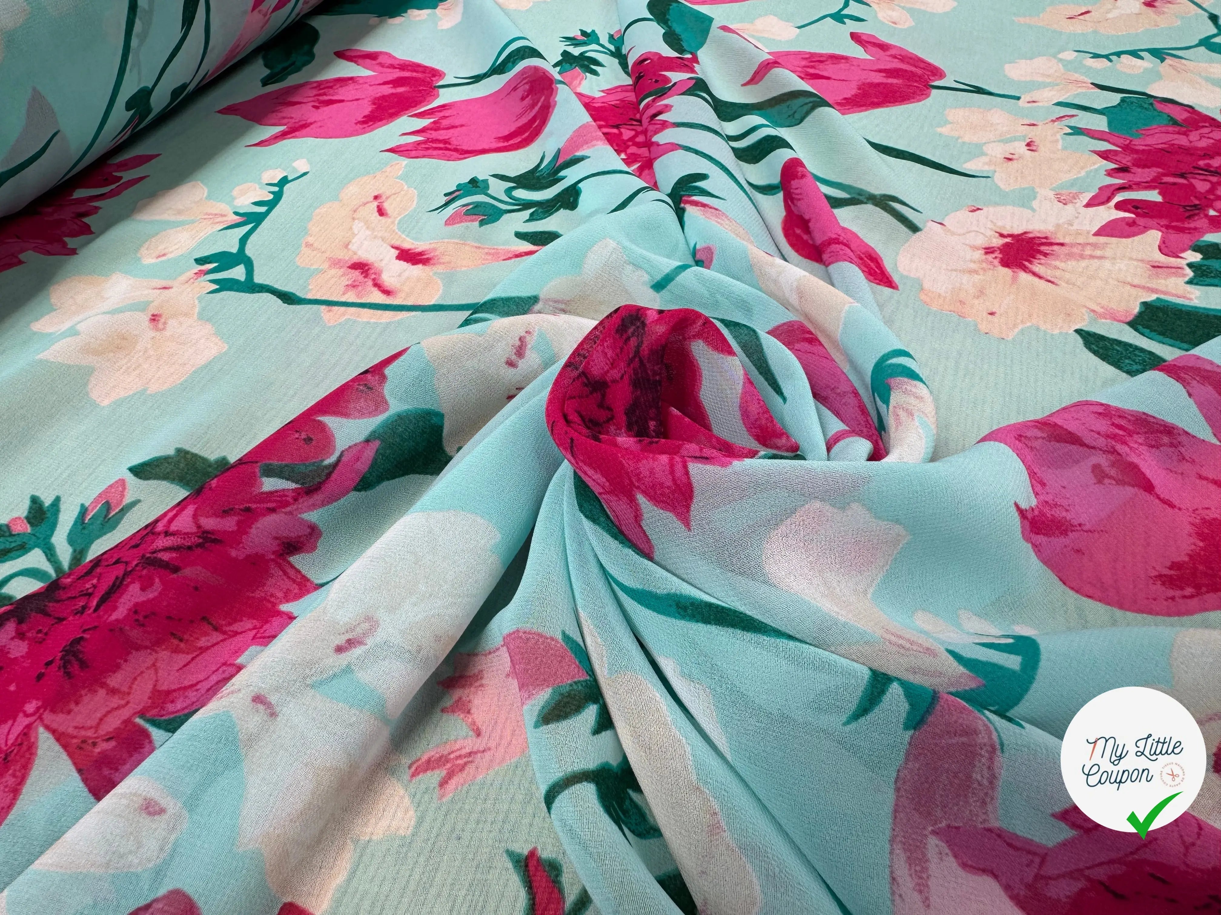 CREPE GOERGETTE FOND BLEU MOTIFS FLEURS ROSE - My Little Coupon