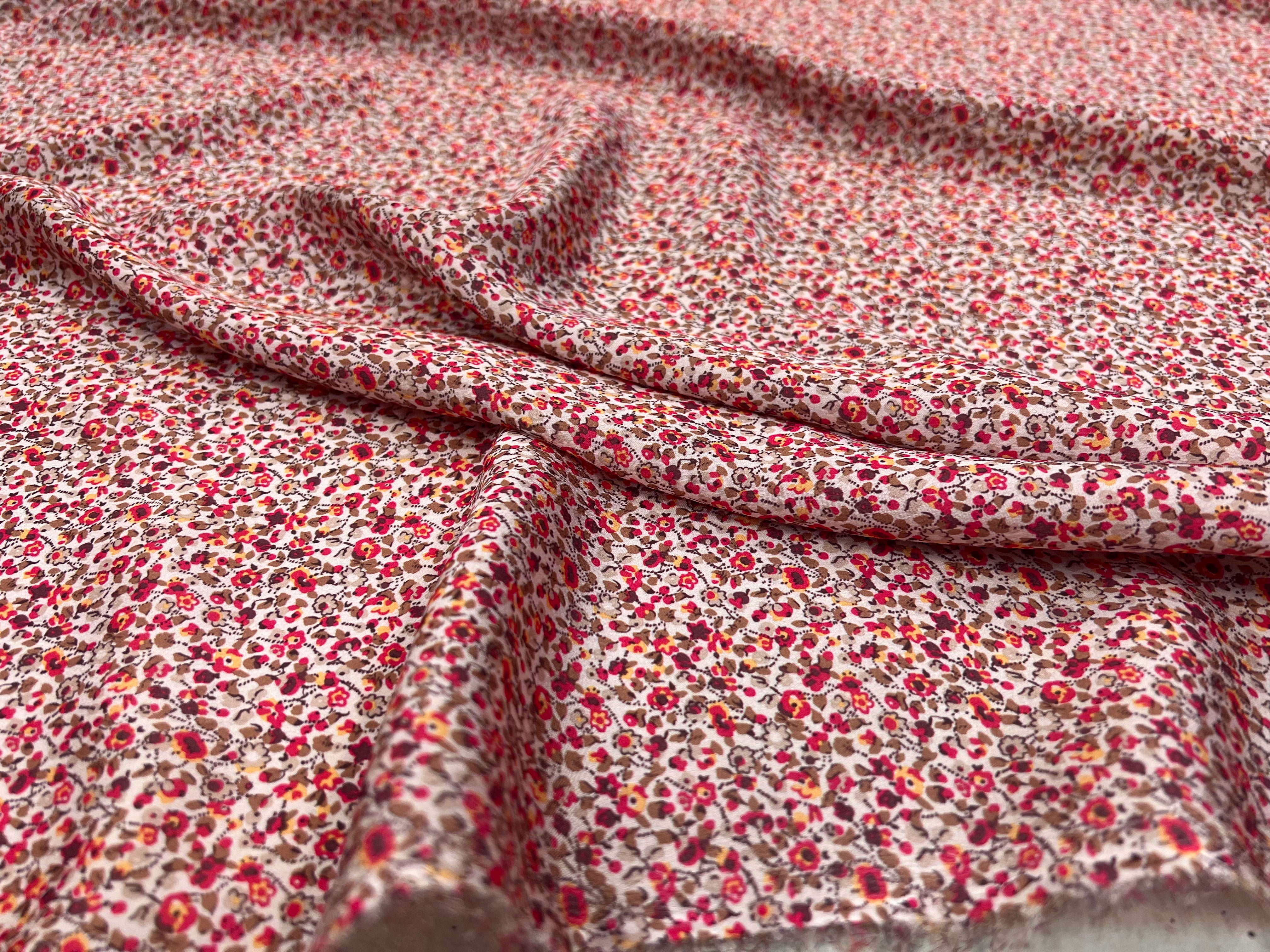 CRÊPE LÉGÈREMENT SATINÉ FLEURS MLC INTERN